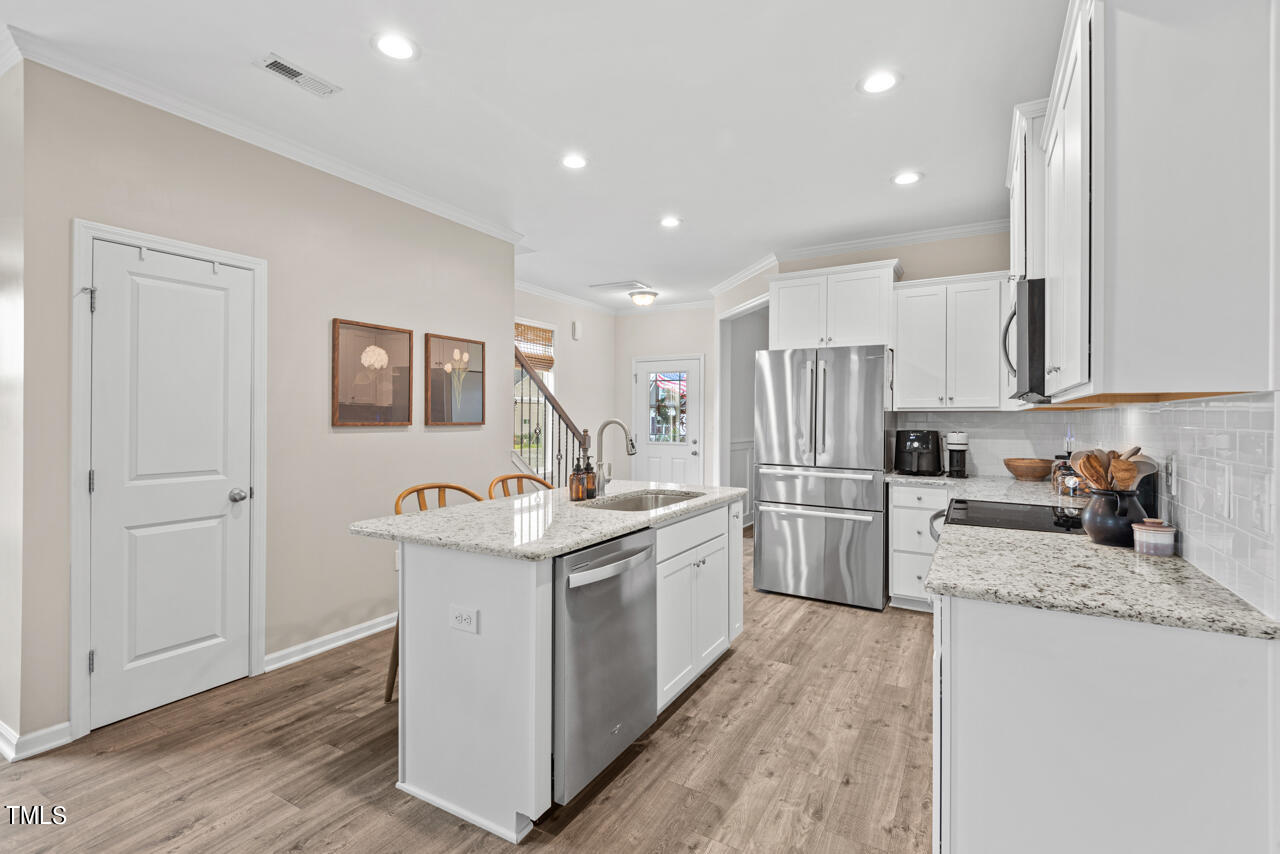 109 E Goodwin Chase Lane