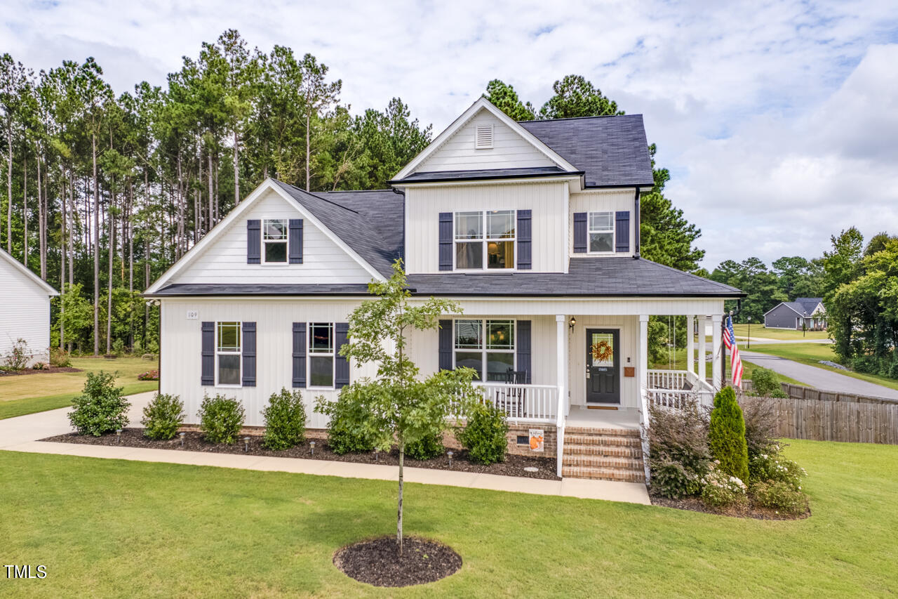 109 E Goodwin Chase Lane