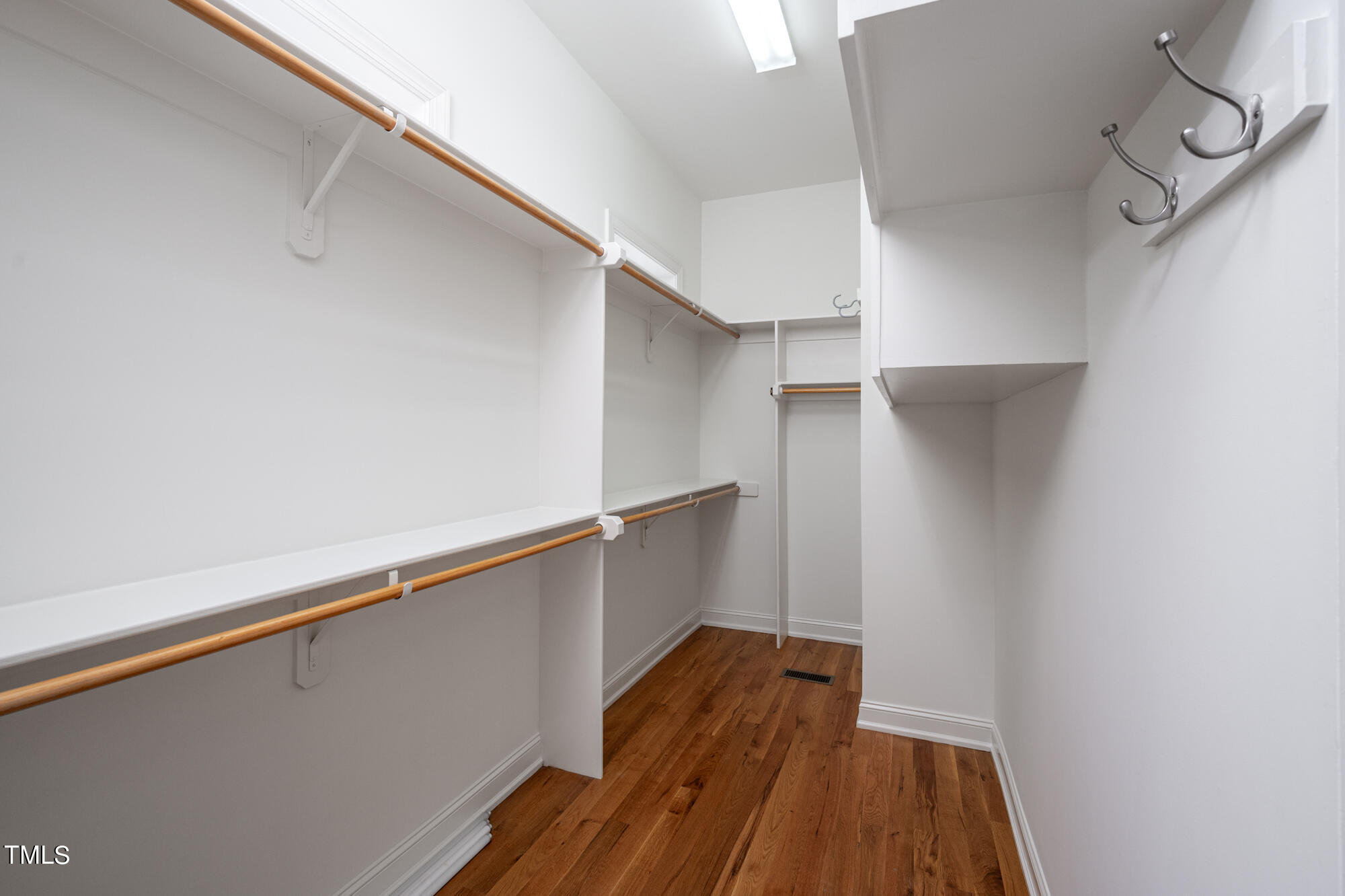 589 Bennett Mountain