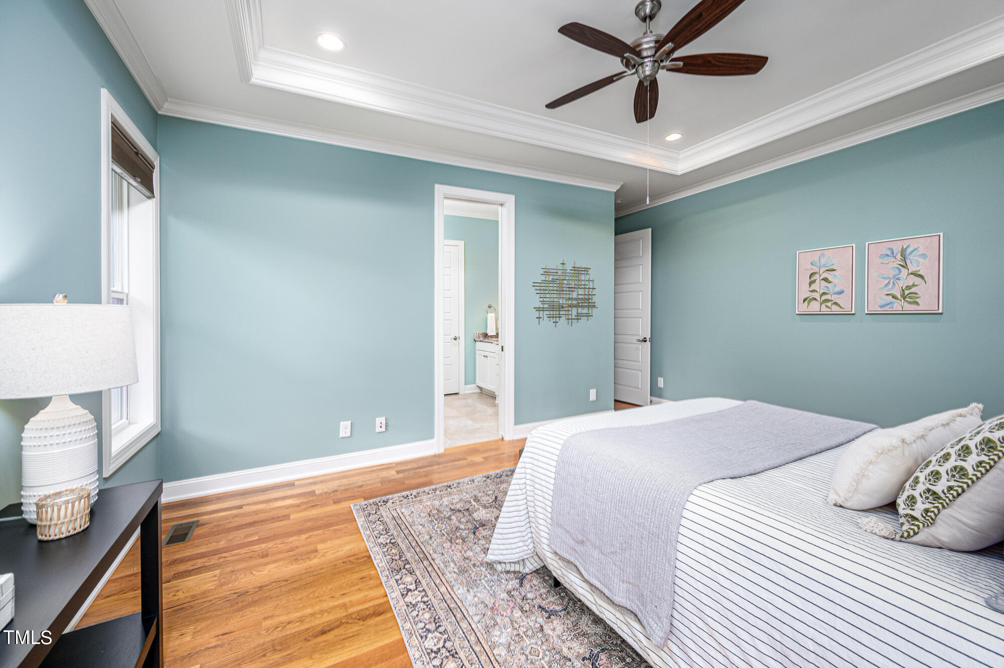 589 Bennett Mountain