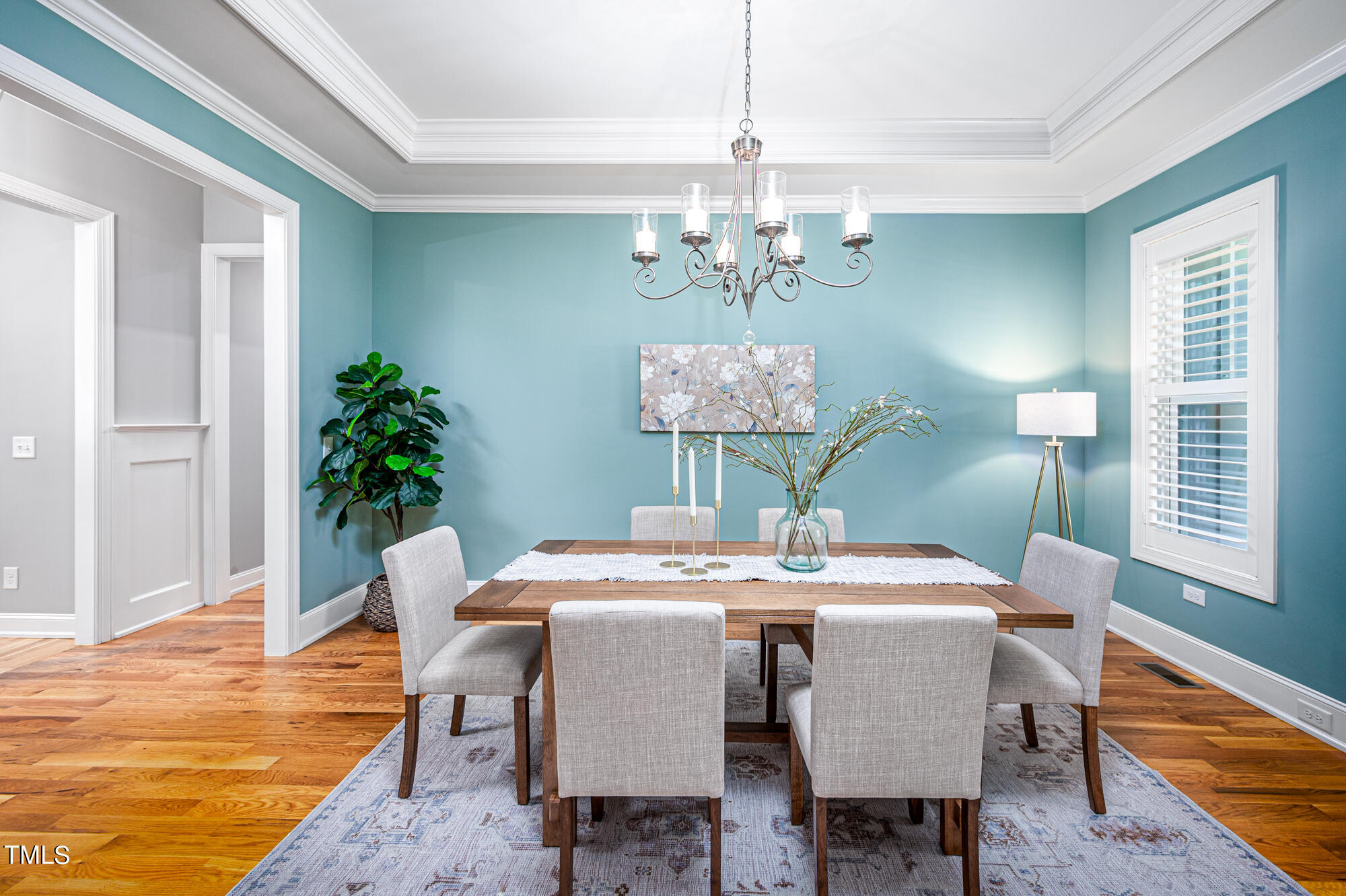 589 Bennett Mountain