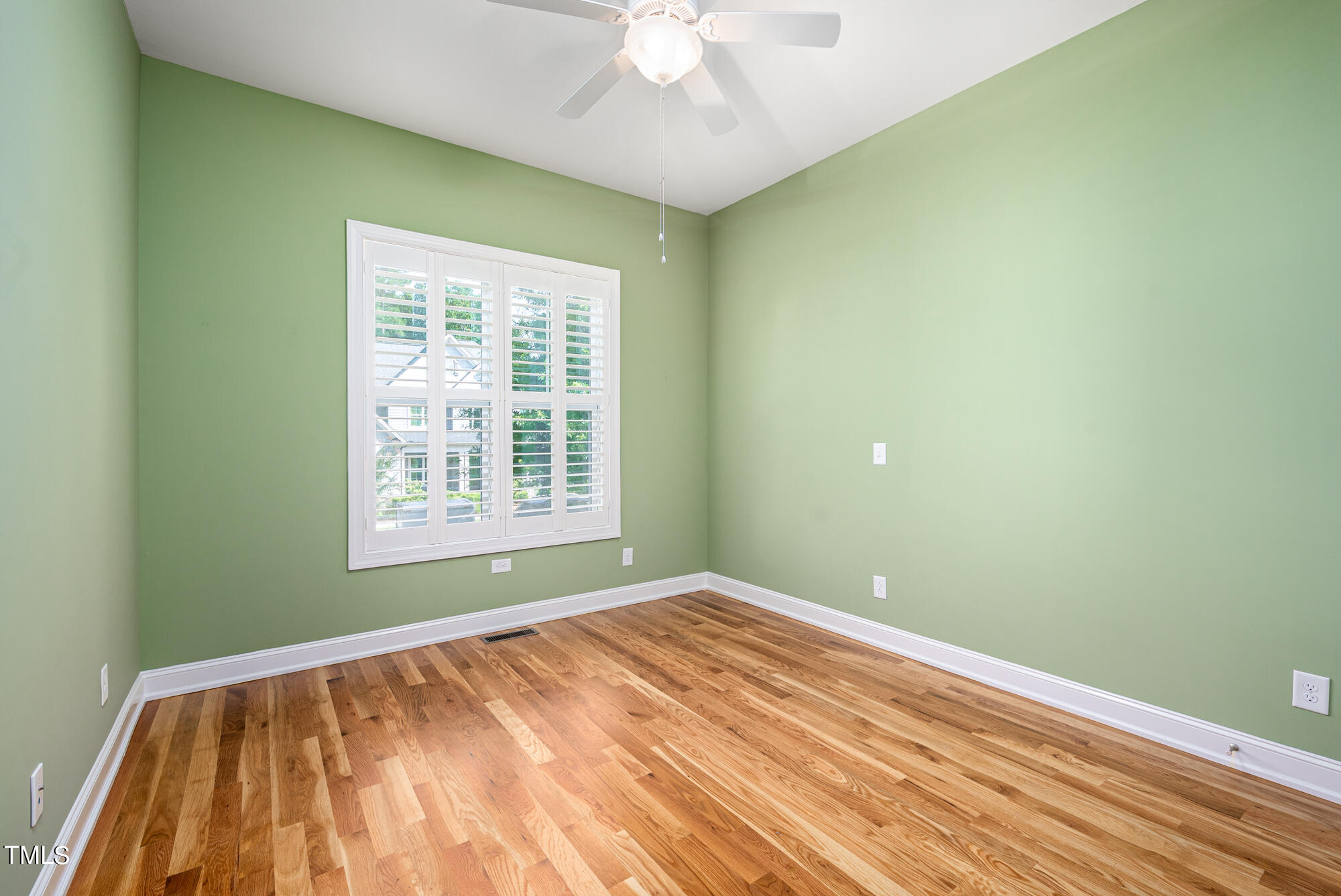 589 Bennett Mountain