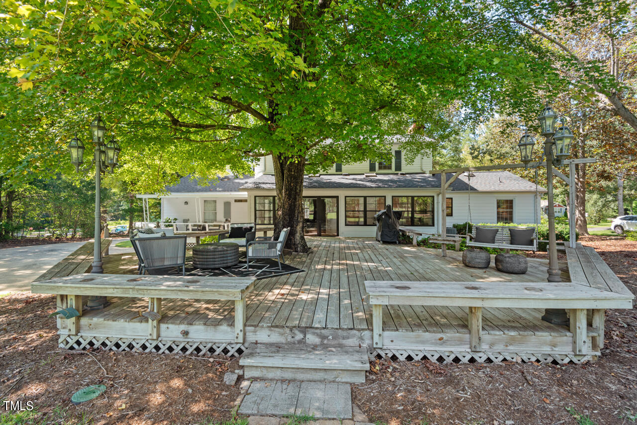 2837 Green Lane Drive