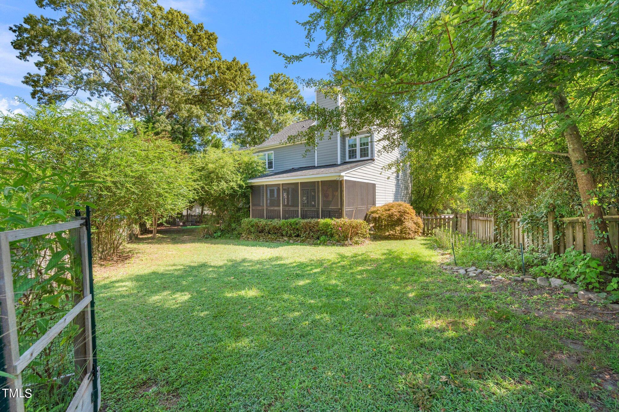 1905 Garden City Ct Court