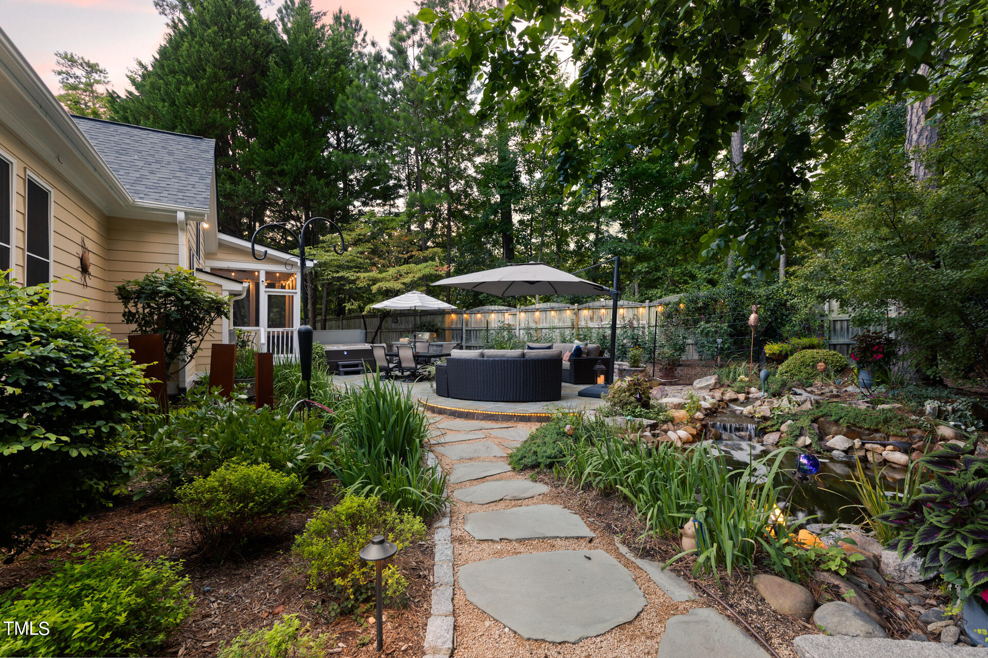 106 Blue Granite Court