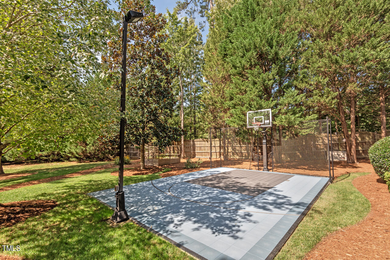 106 Blue Granite Court