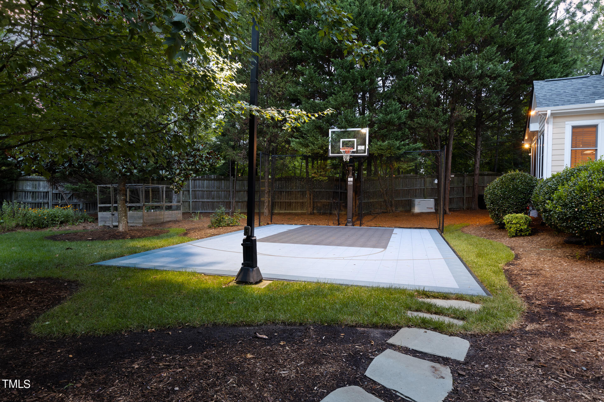 106 Blue Granite Court