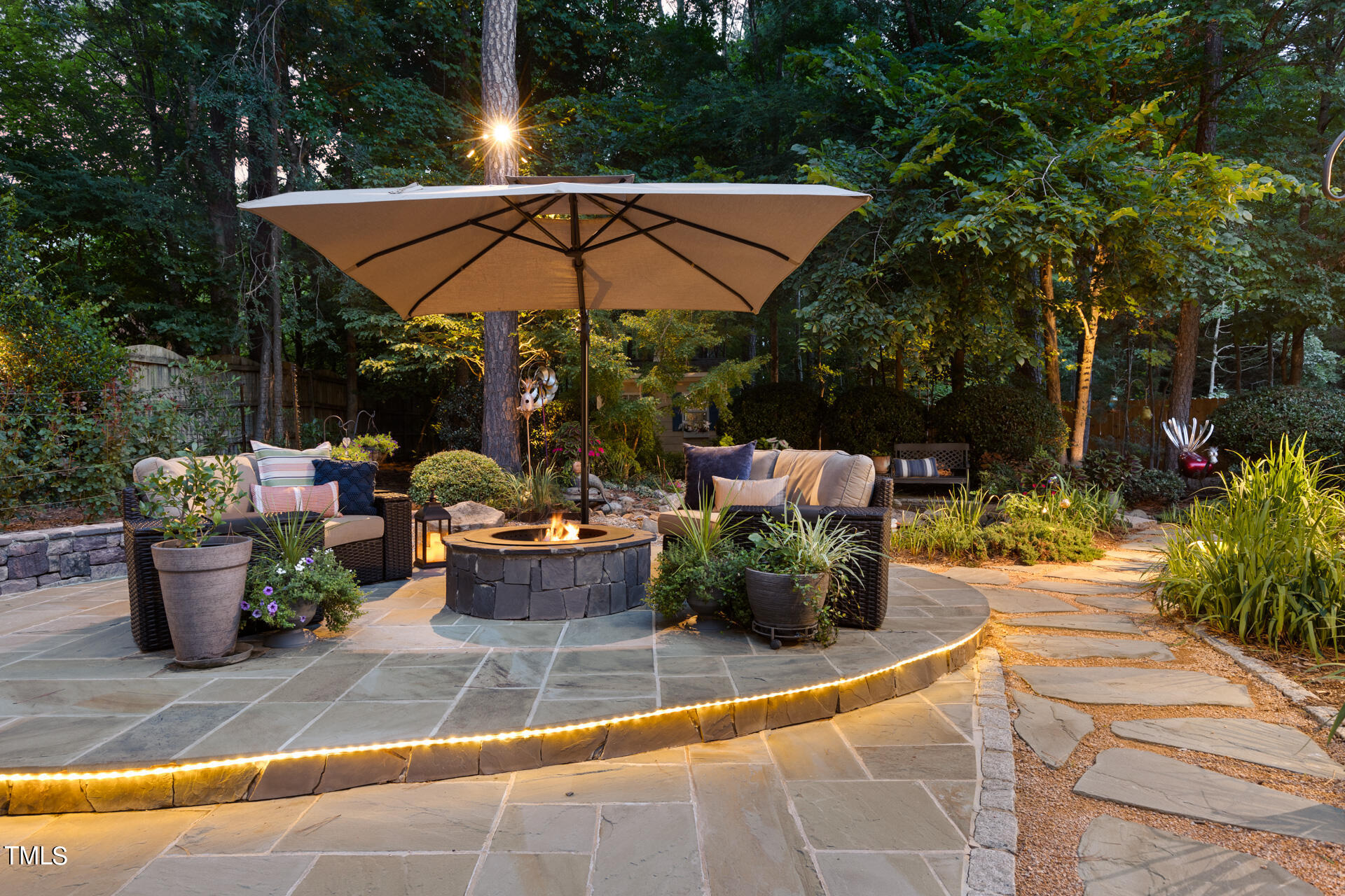 106 Blue Granite Court