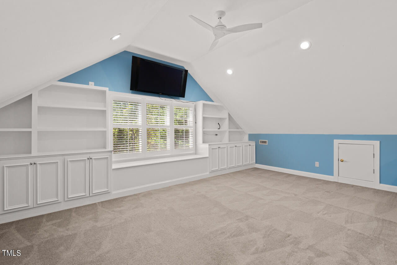 106 Blue Granite Court