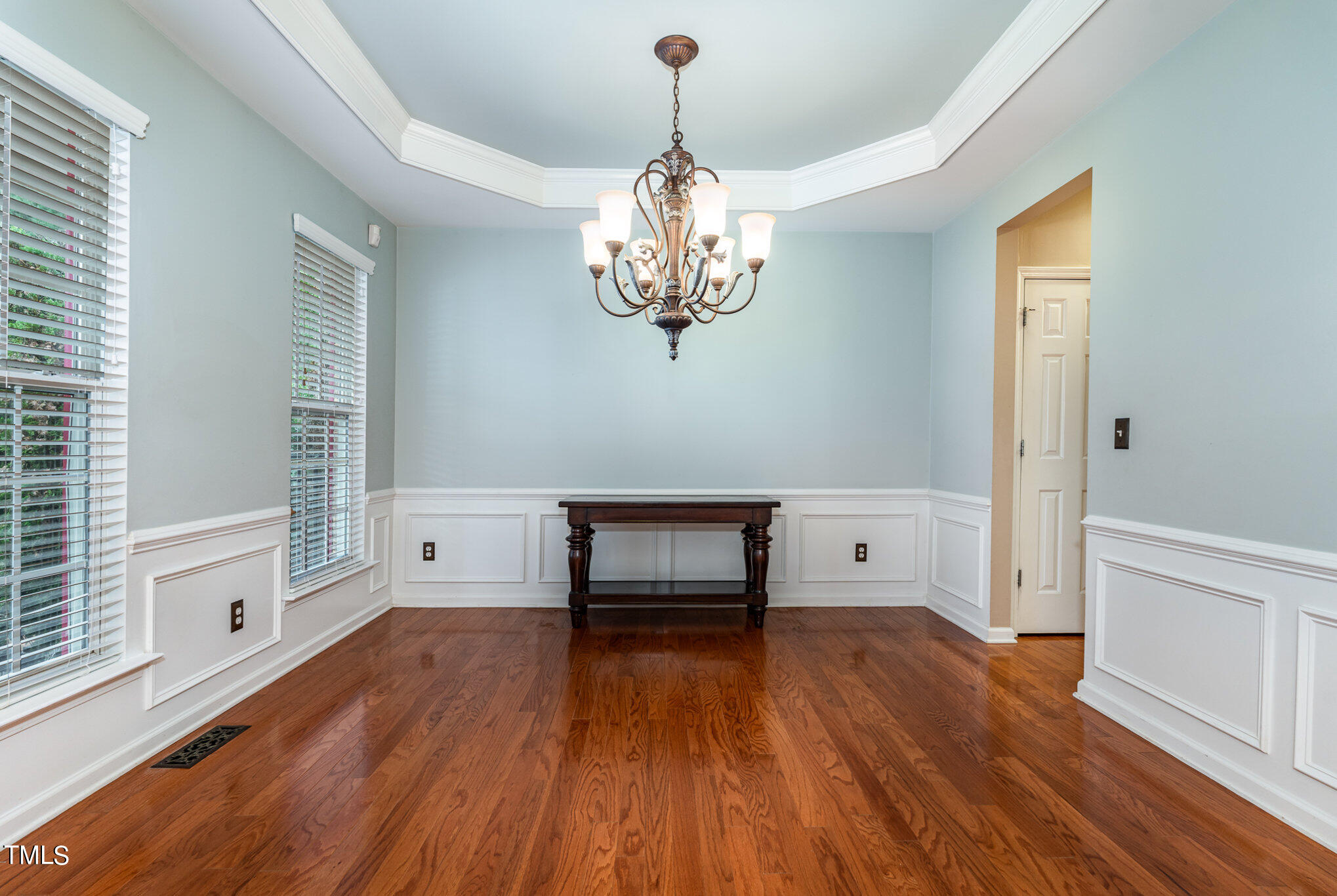 5454 Shaker Heights Lane