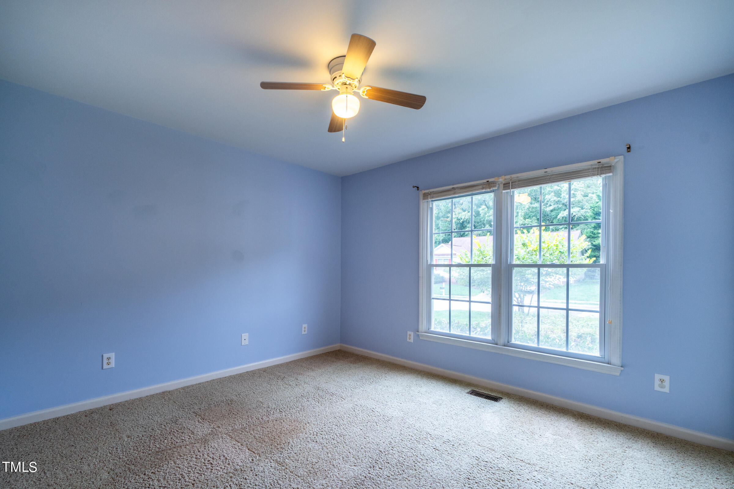 2 Summer Ridge Court