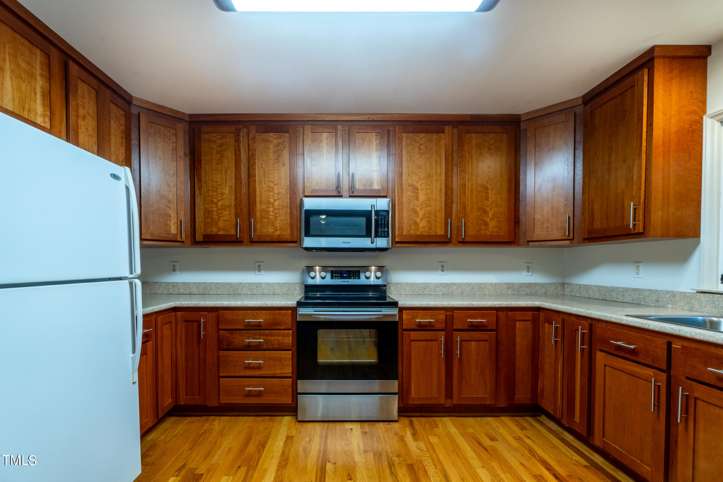 2 Summer Ridge Court
