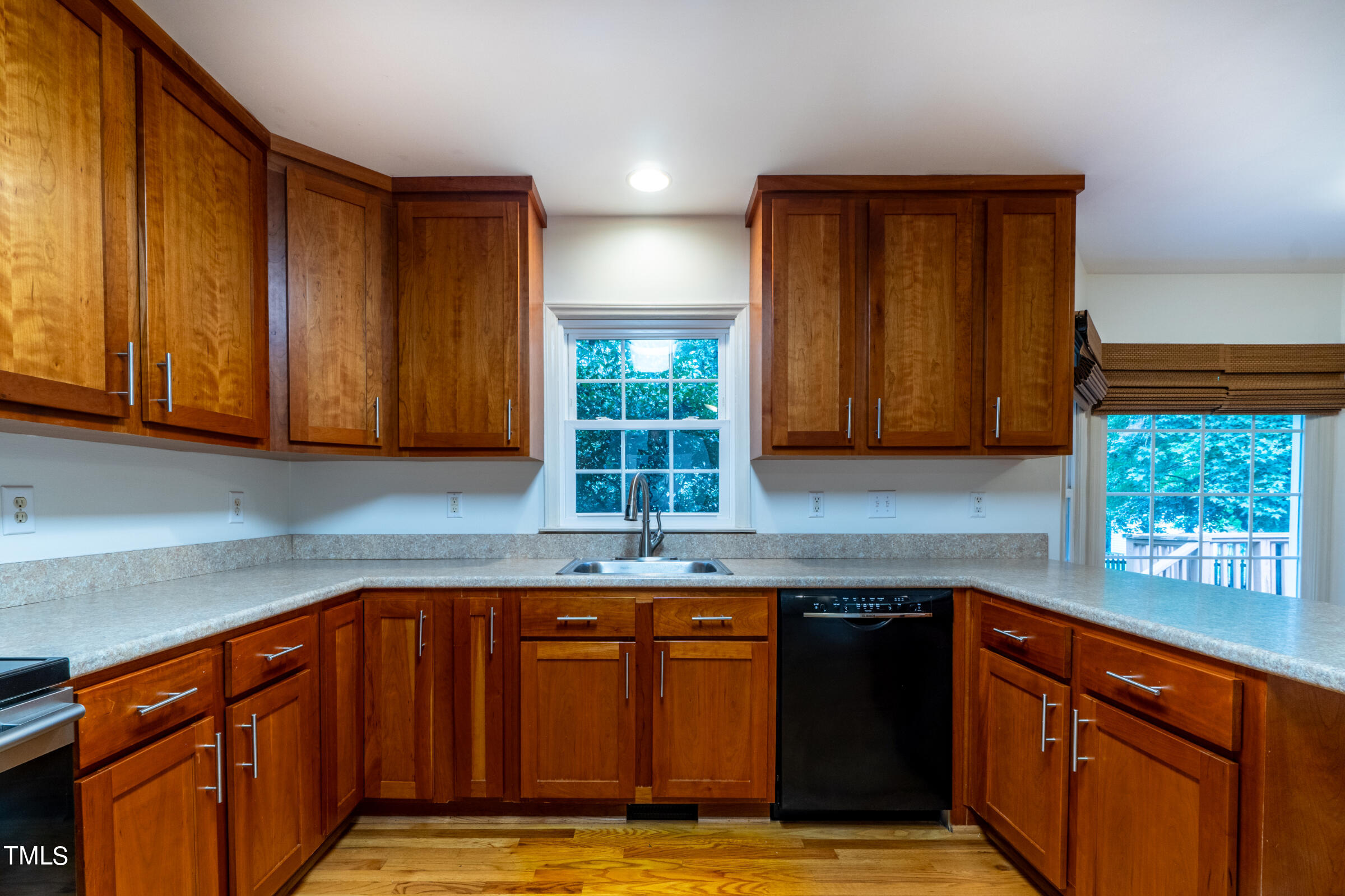 2 Summer Ridge Court