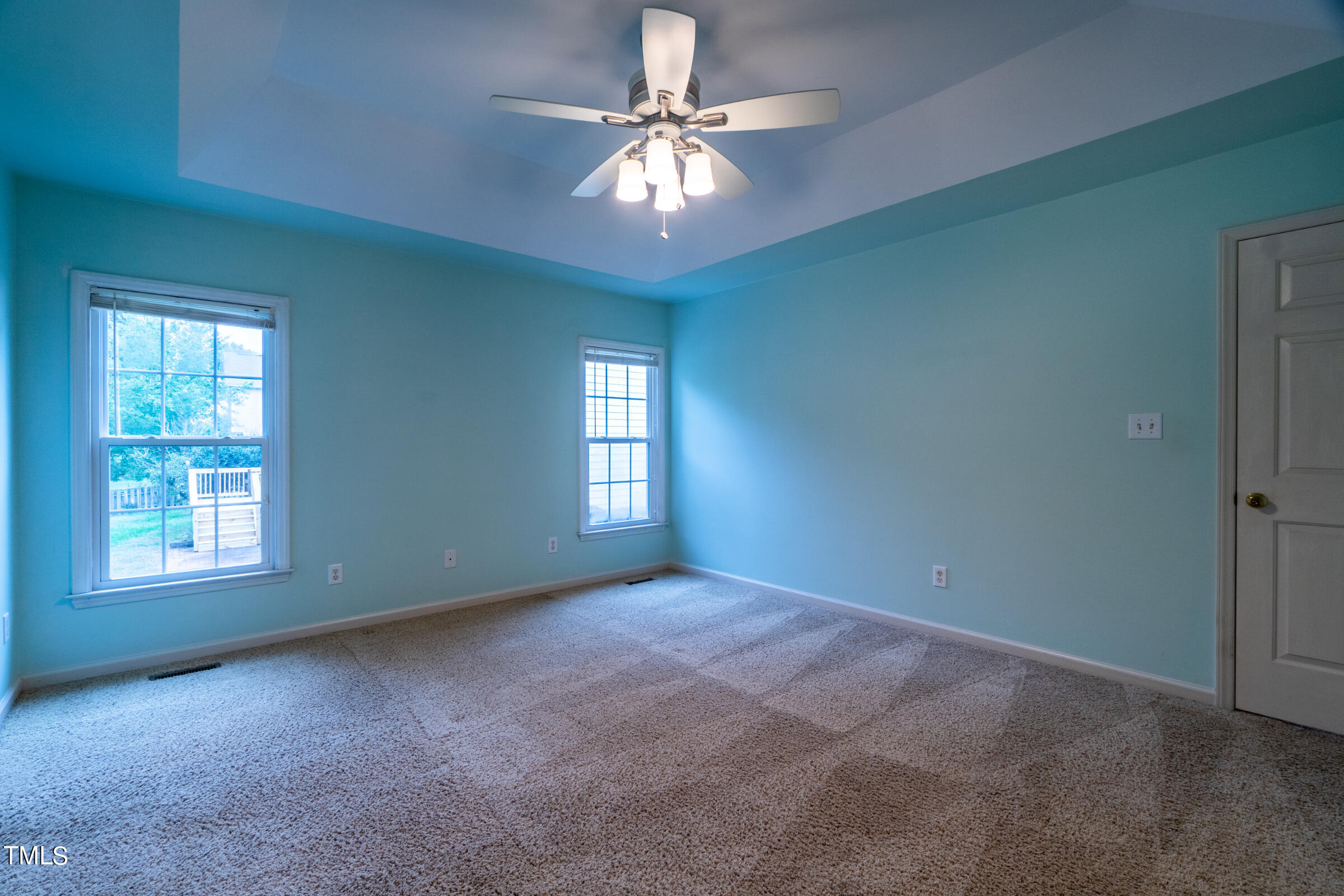 2 Summer Ridge Court