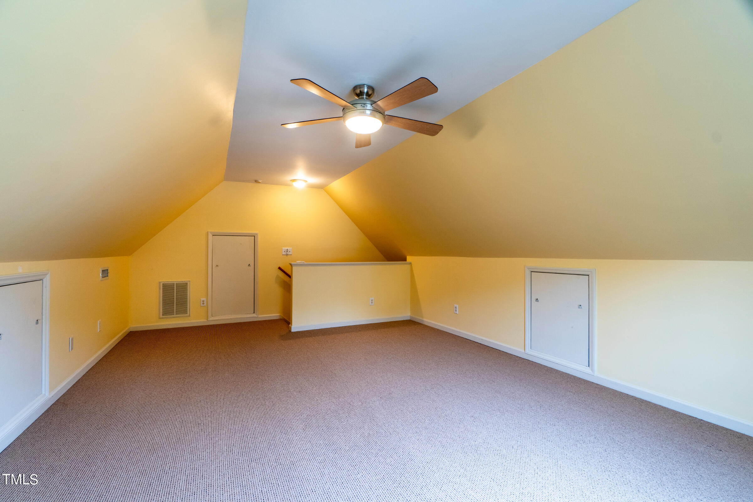 2 Summer Ridge Court