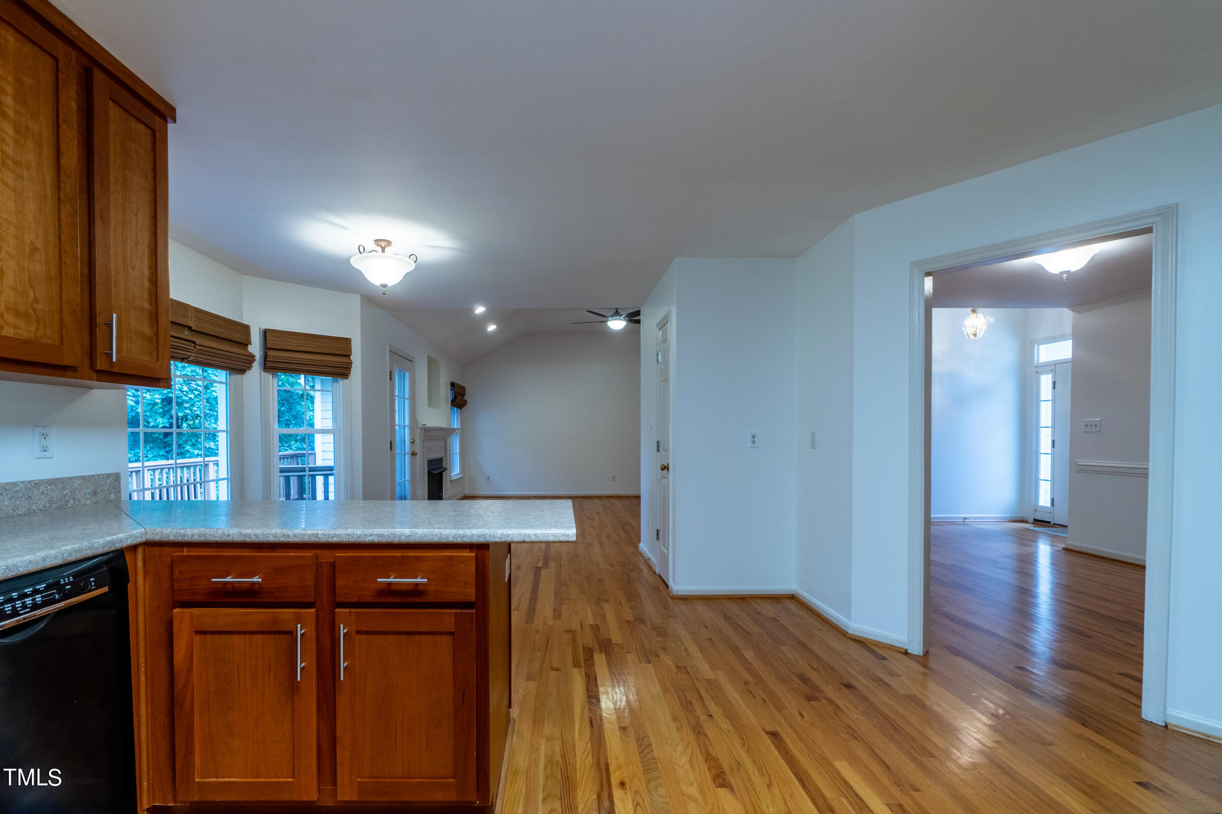 2 Summer Ridge Court
