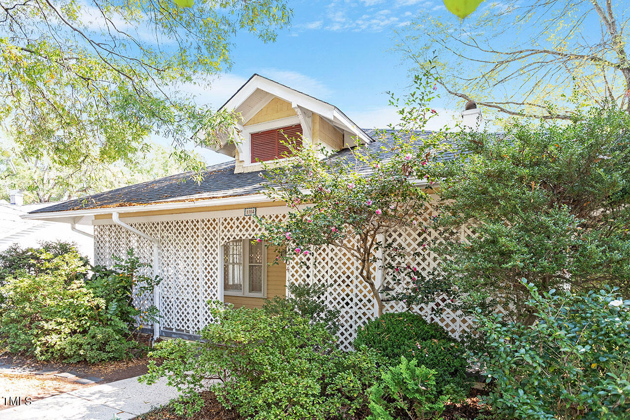 1104 N Gregson Street