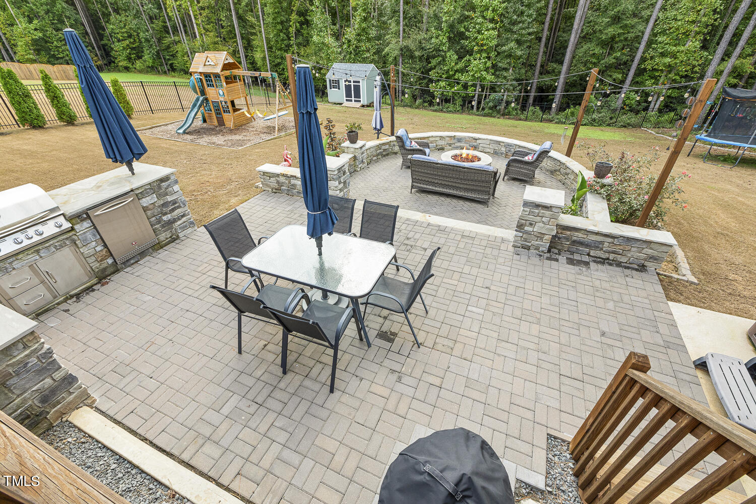 5023 Blendon Trail