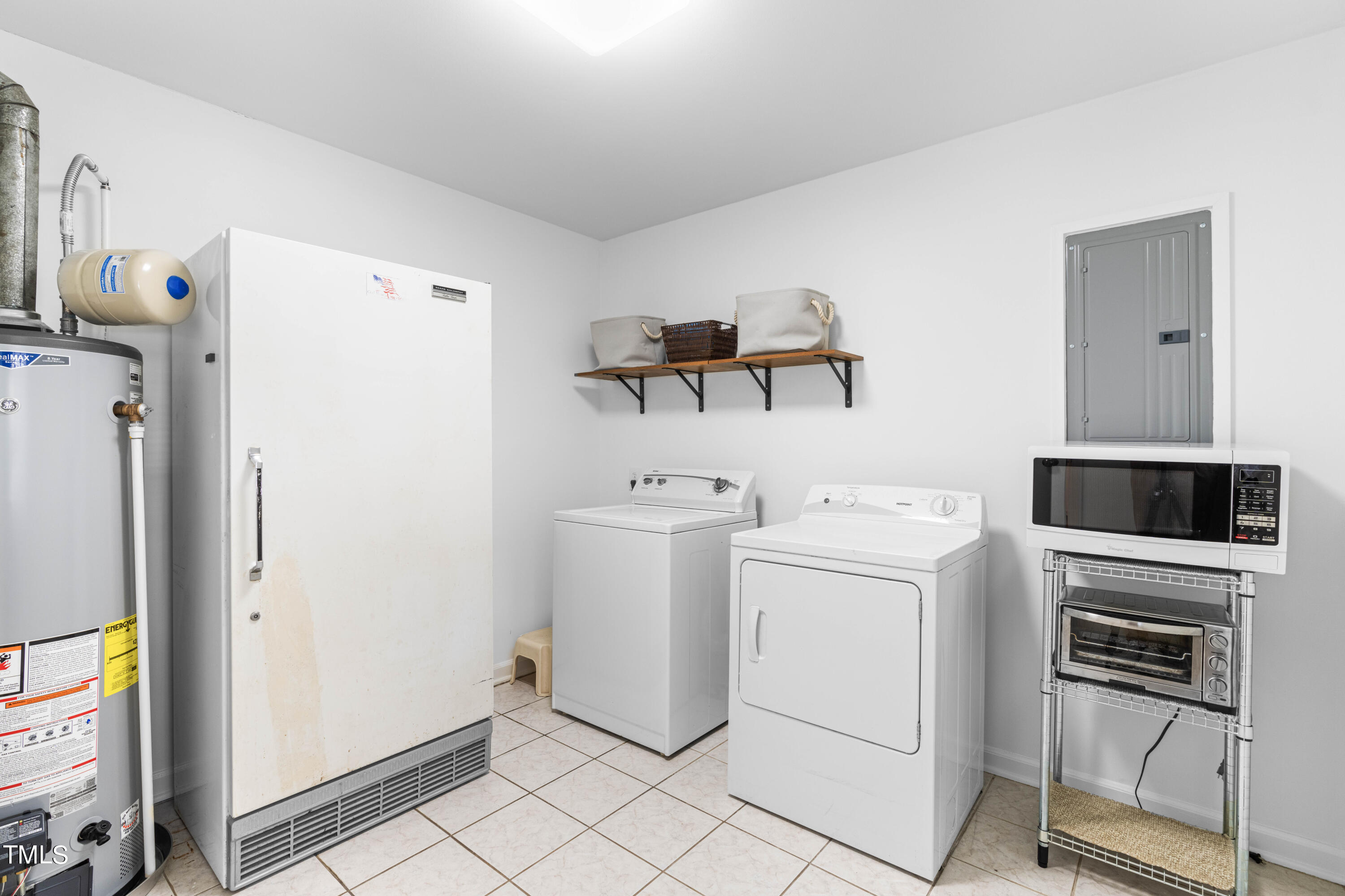 3912 Swarthmore Road