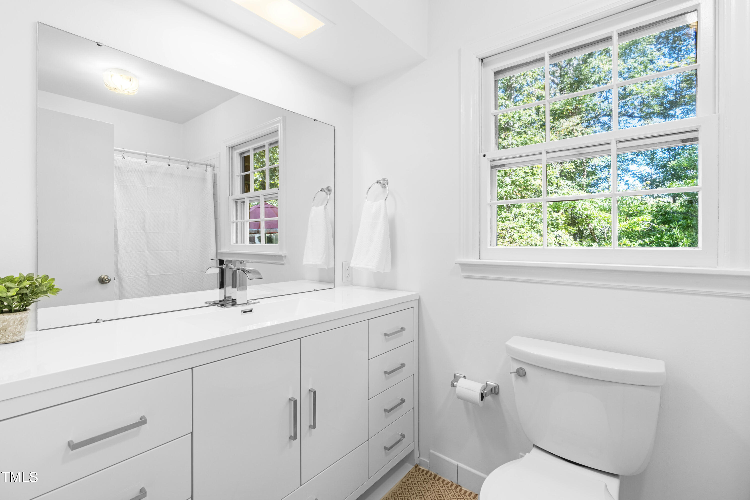 3912 Swarthmore Road