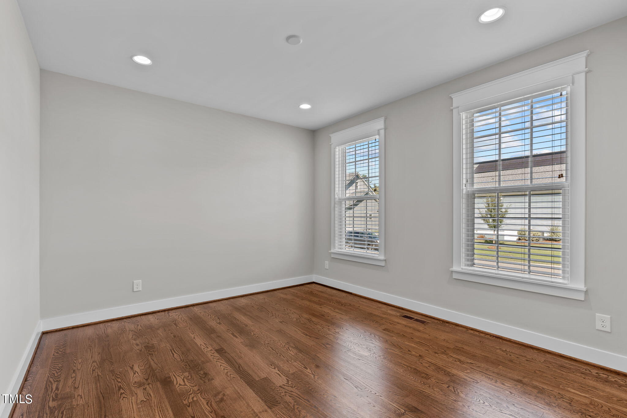 1101 Crested Jay Drive