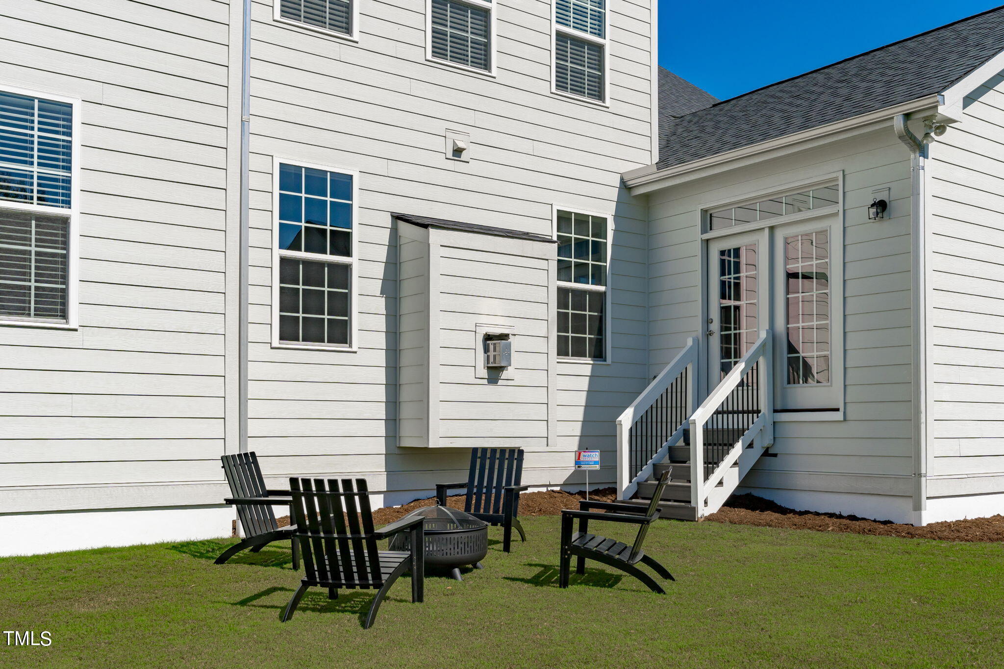 1101 Crested Jay Drive