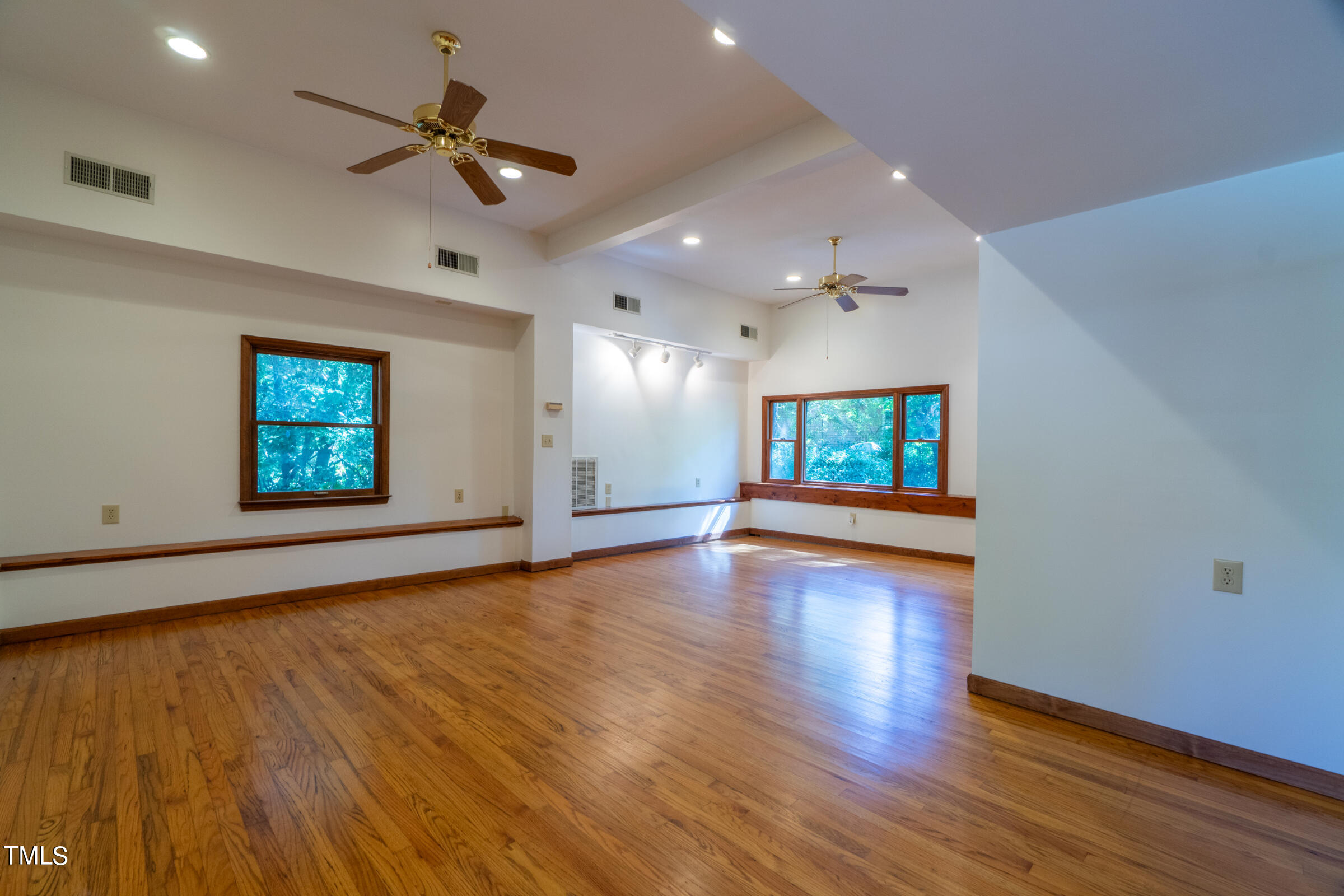 1800 Cannon Drive