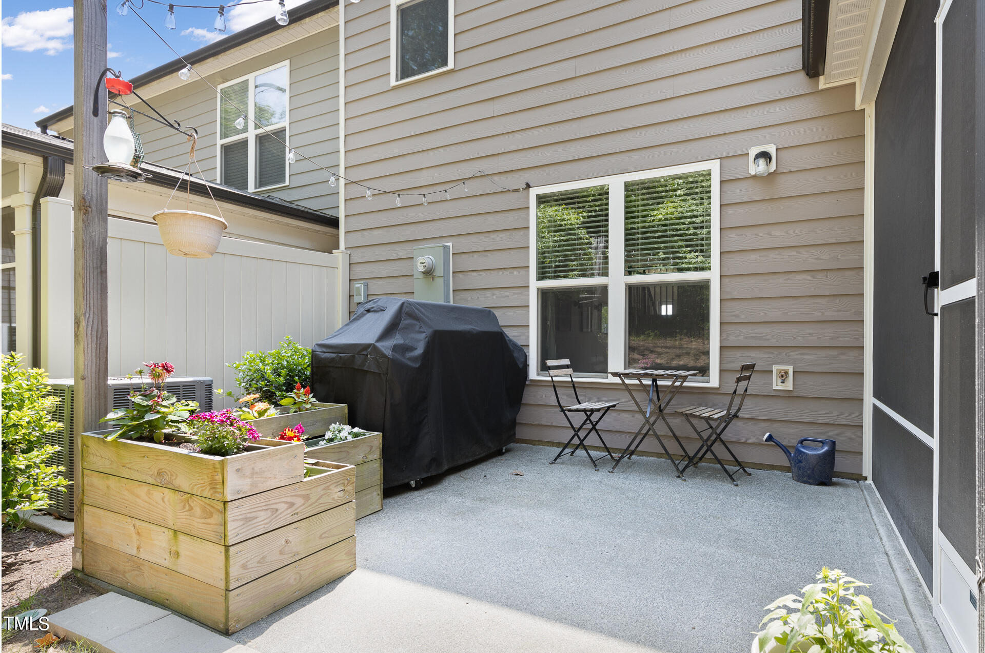 1111 Nightshade Drive