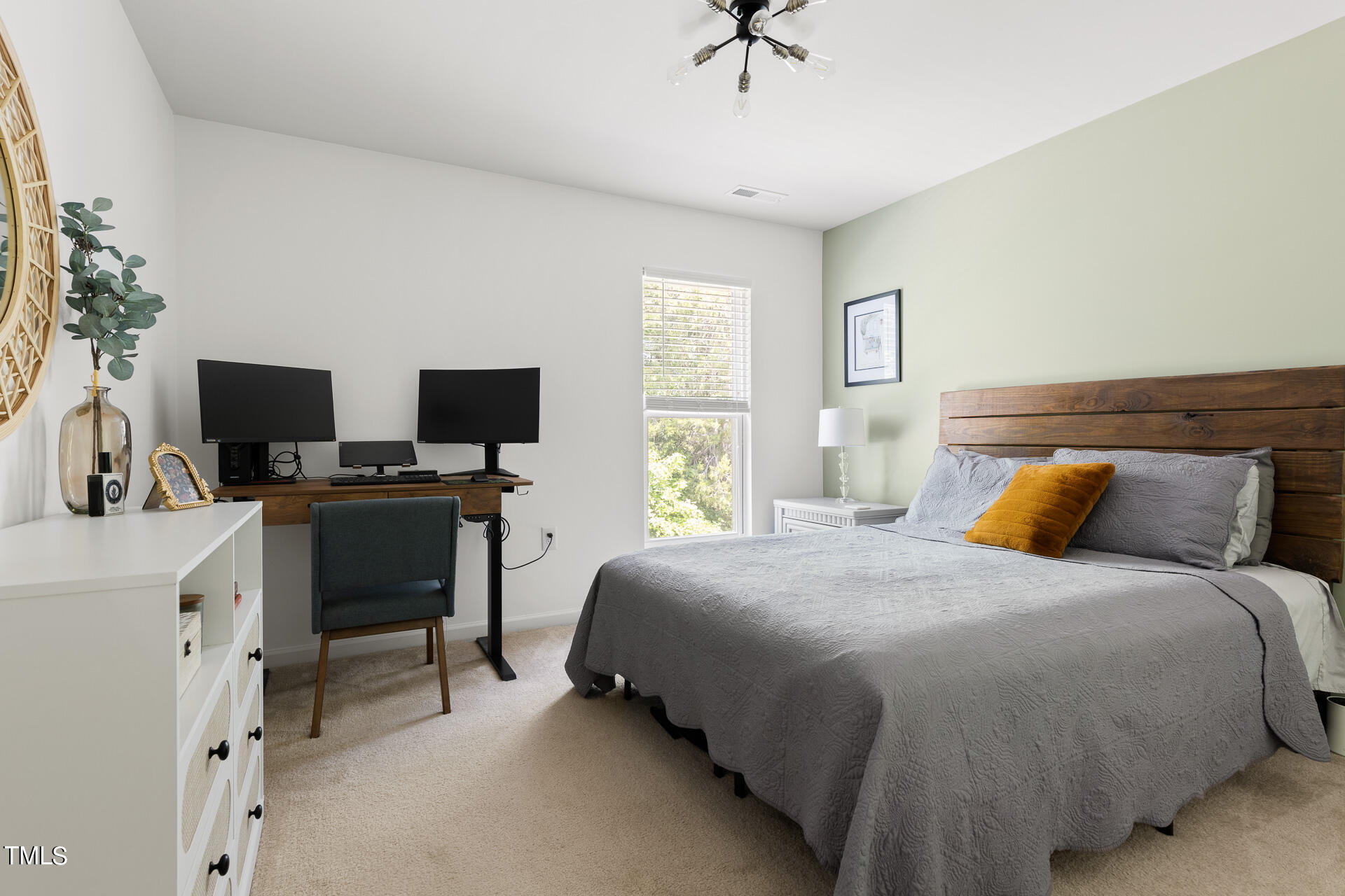 1111 Nightshade Drive