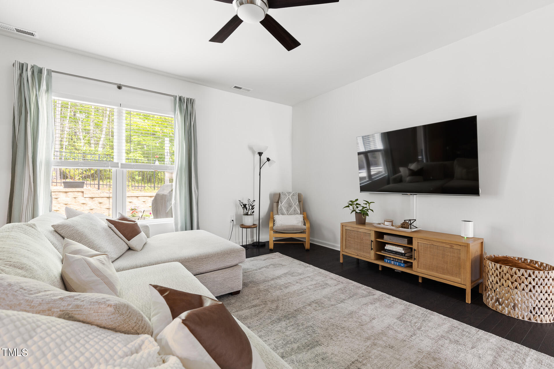 1111 Nightshade Drive