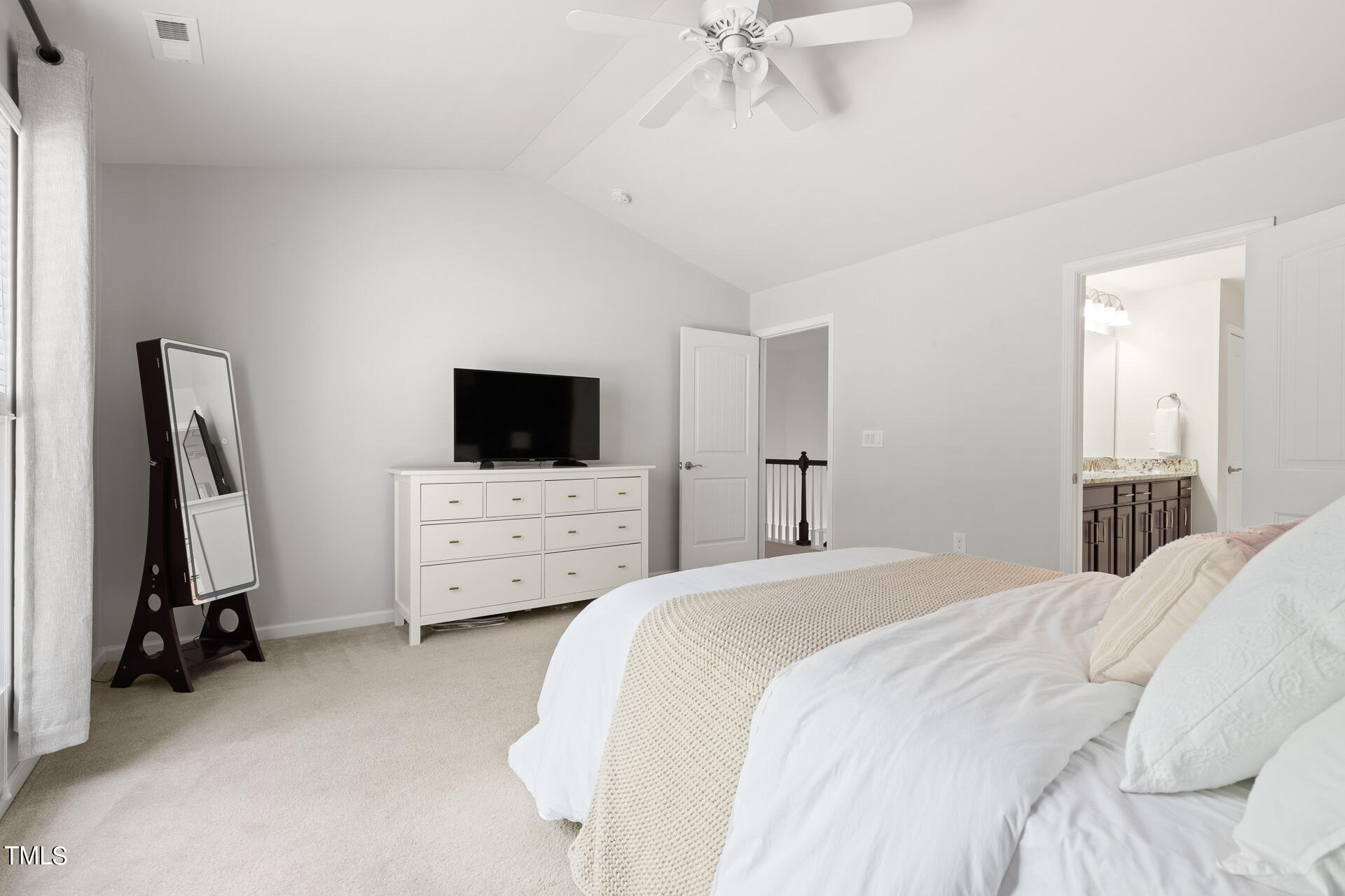 1111 Nightshade Drive