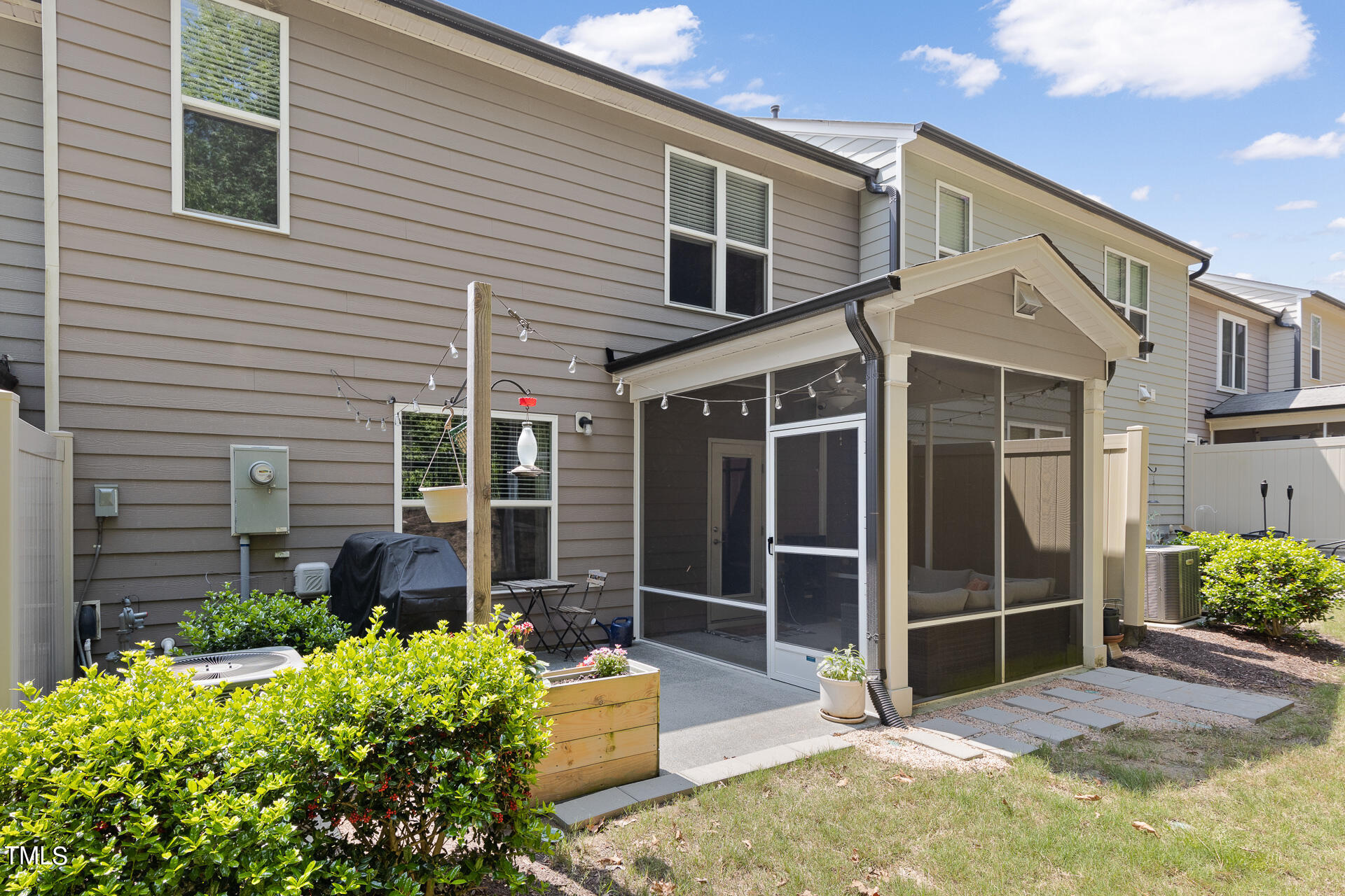 1111 Nightshade Drive