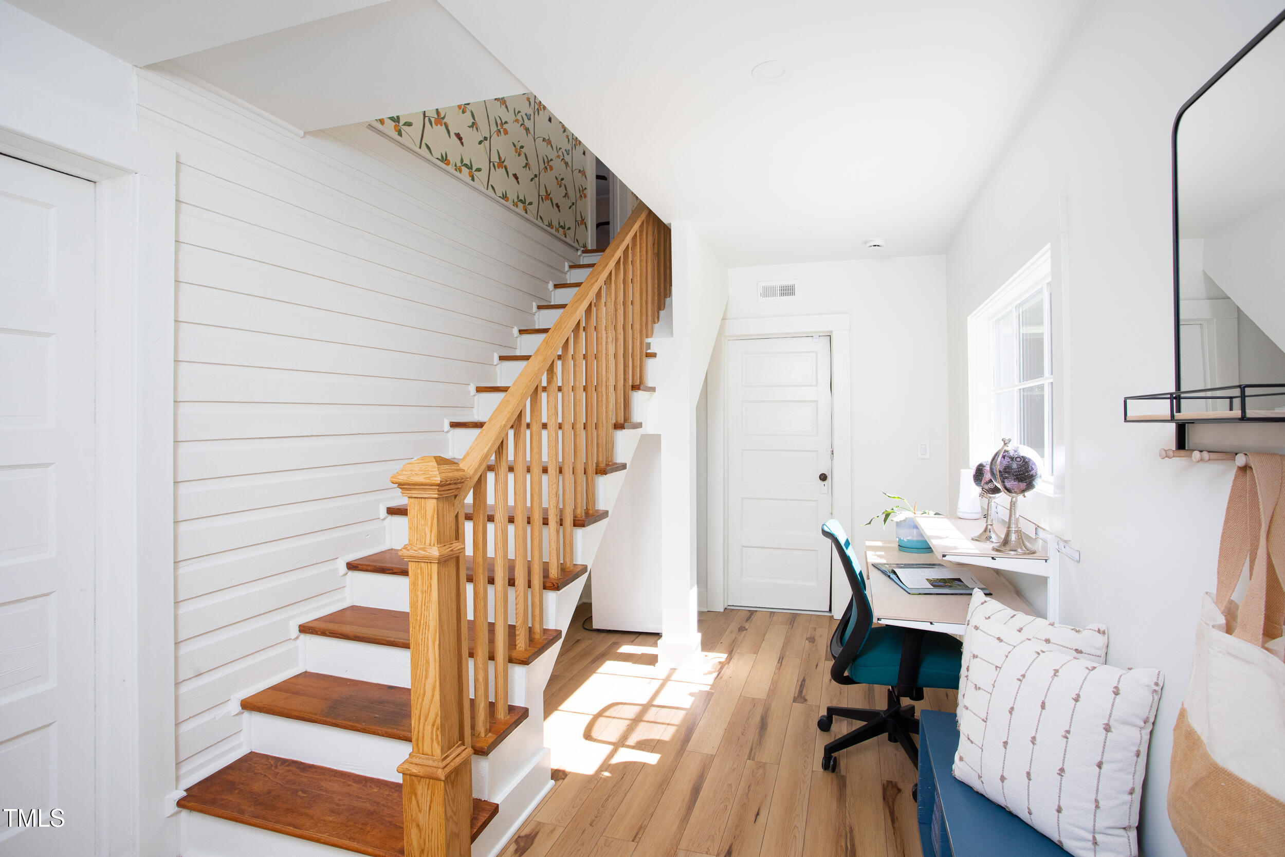 2106 Chapel Hill Road