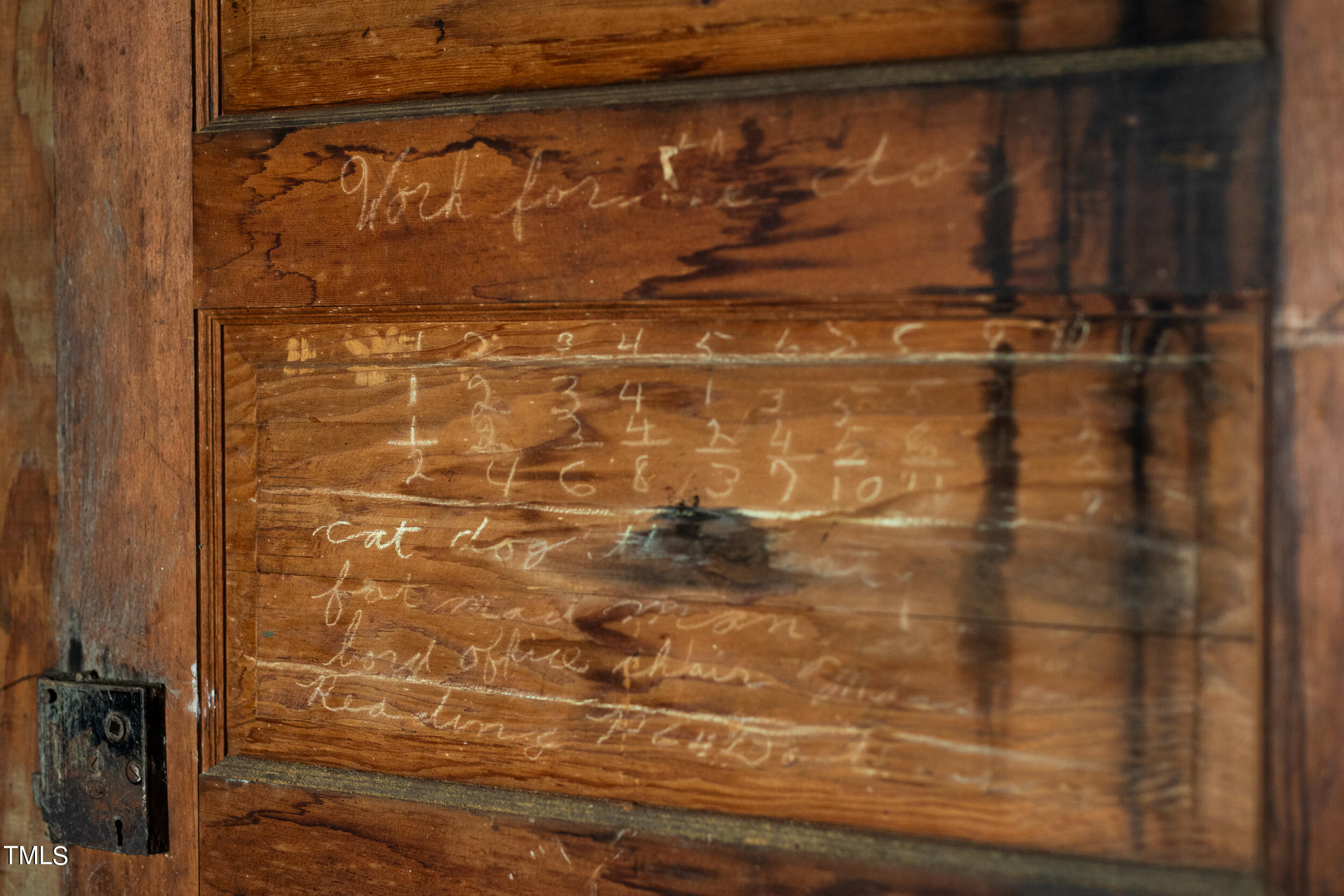 2106 Chapel Hill Road