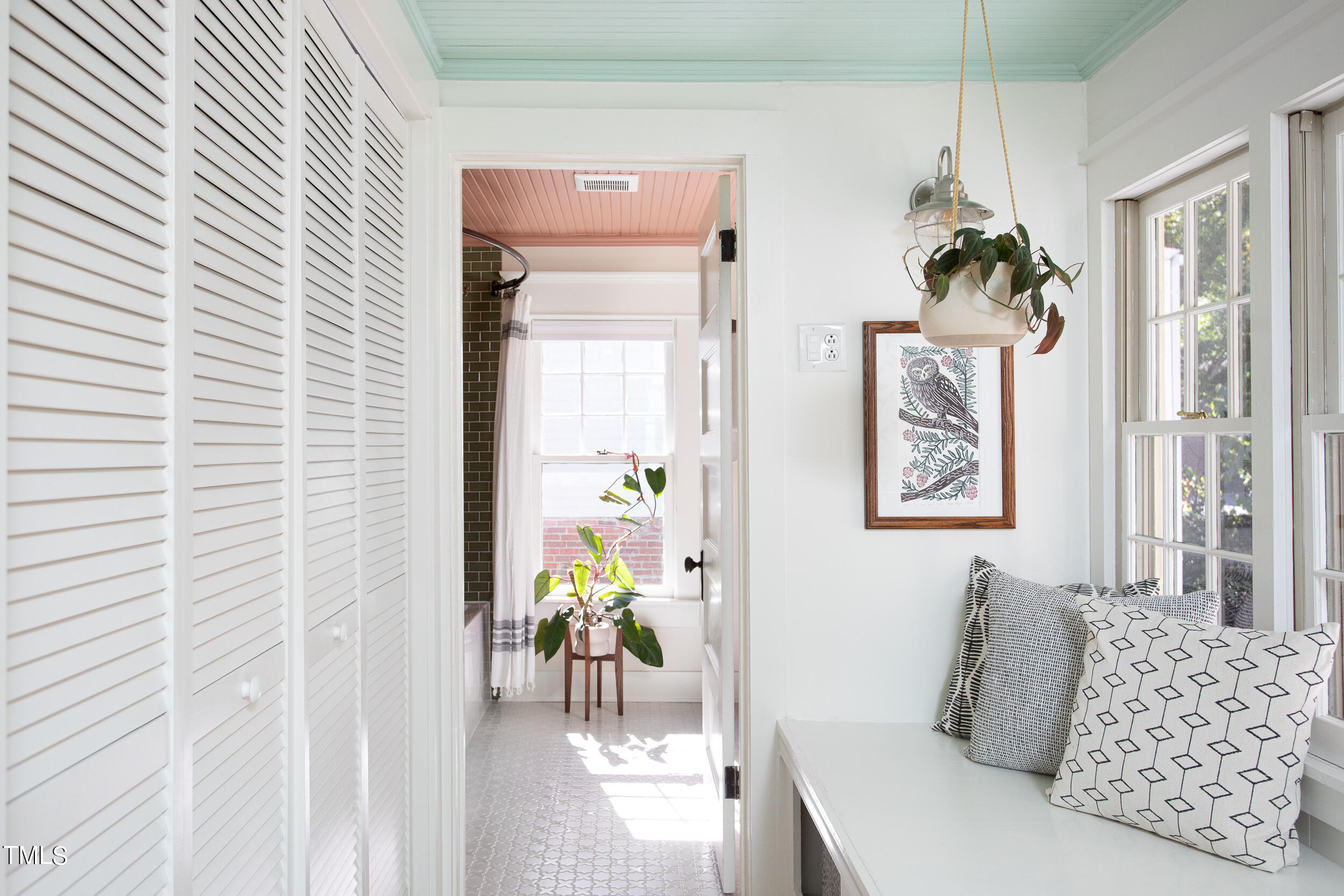 2106 Chapel Hill Road