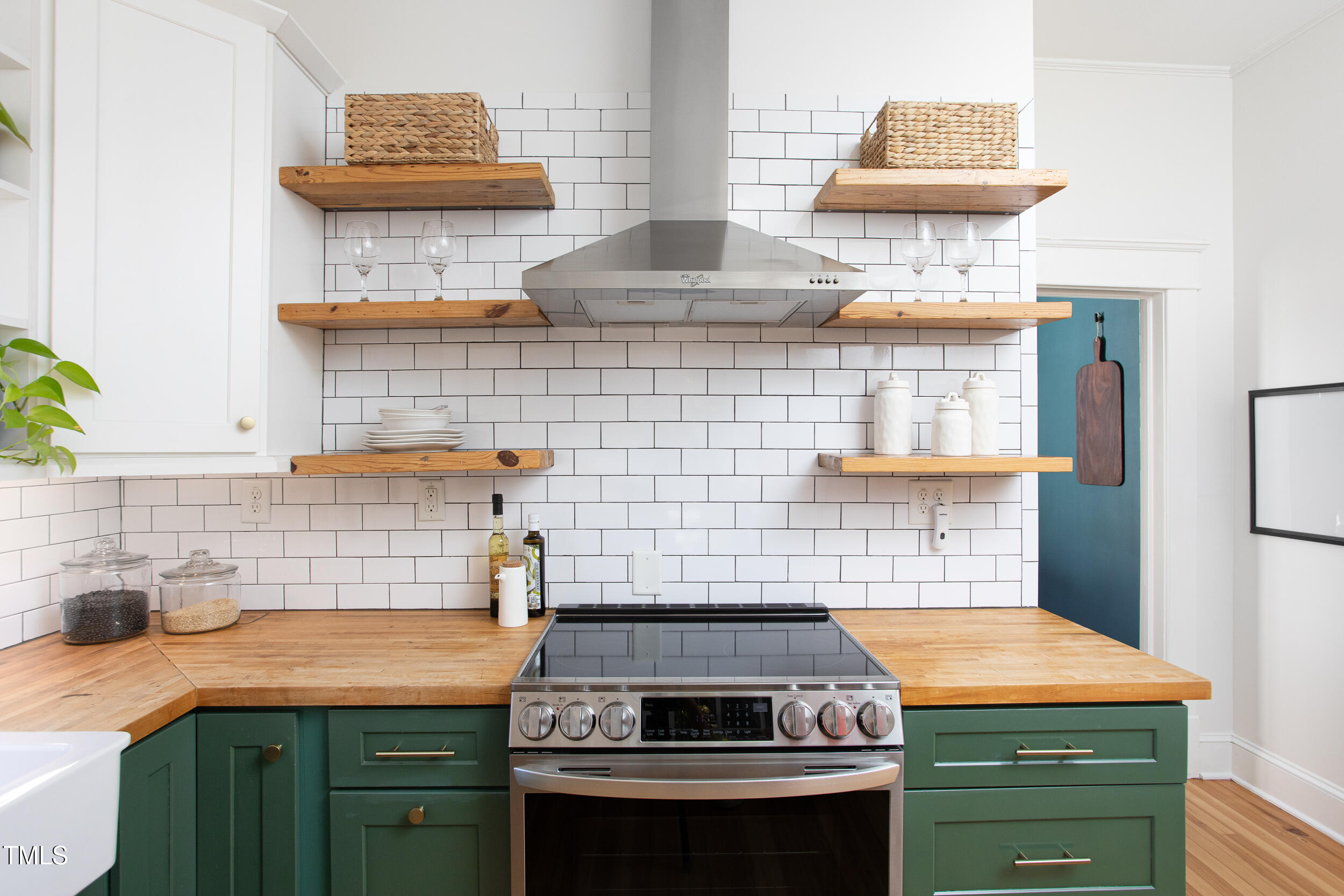 2106 Chapel Hill Road