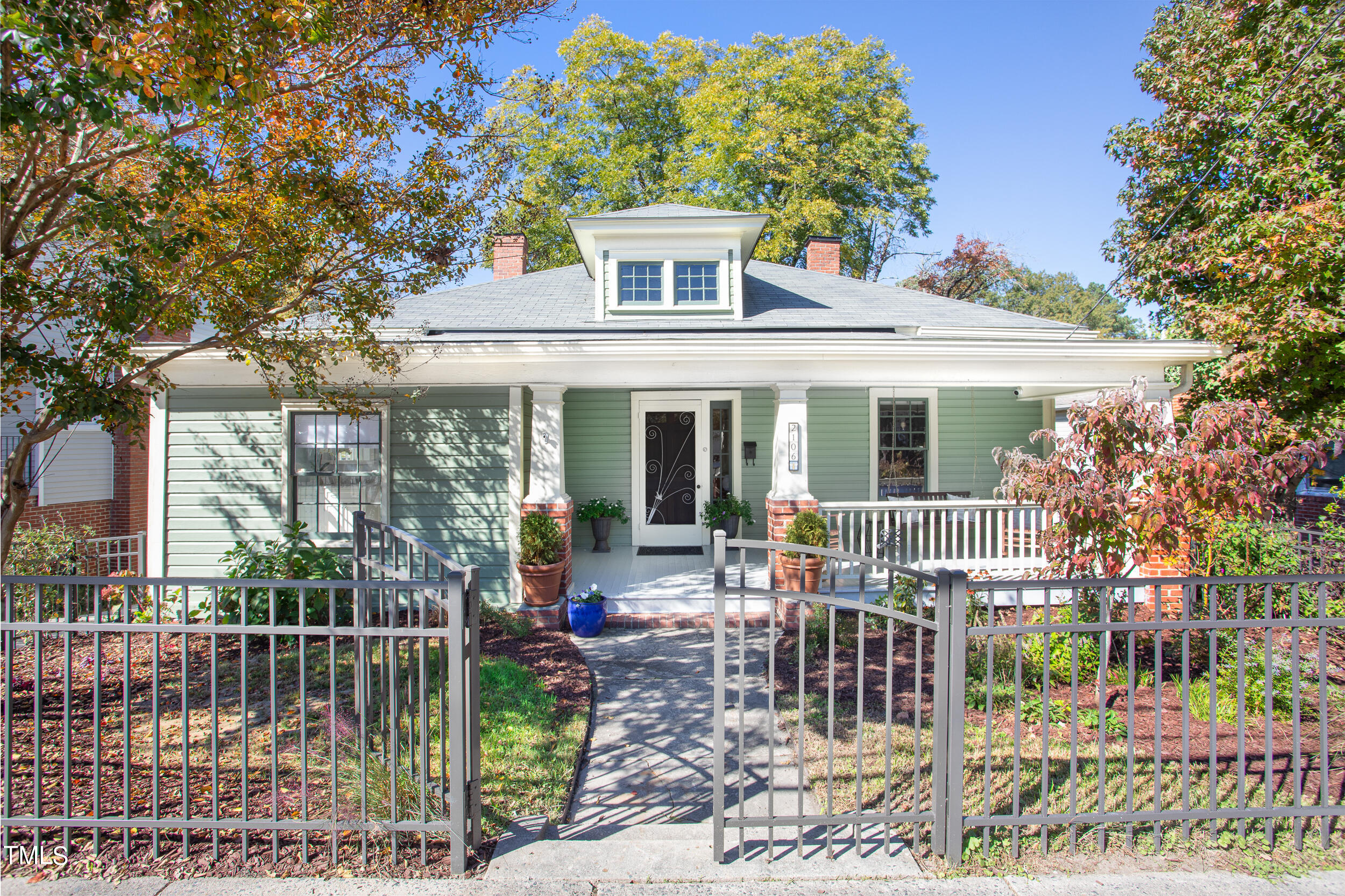 2106 Chapel Hill Road