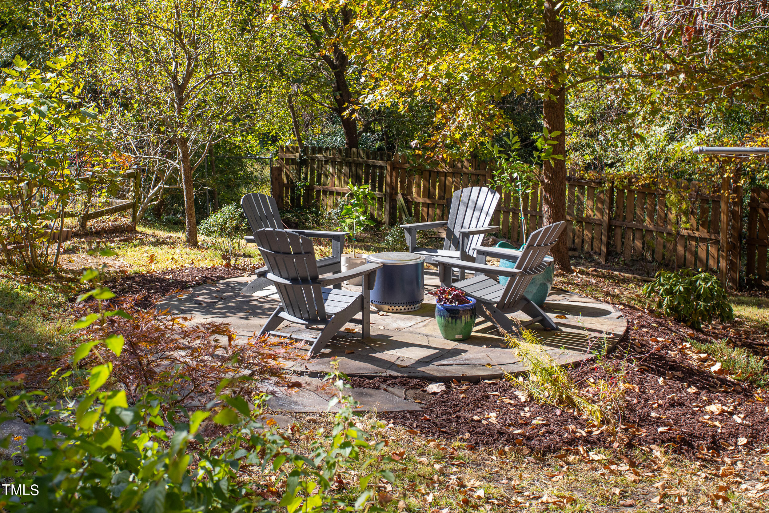 2106 Chapel Hill Road