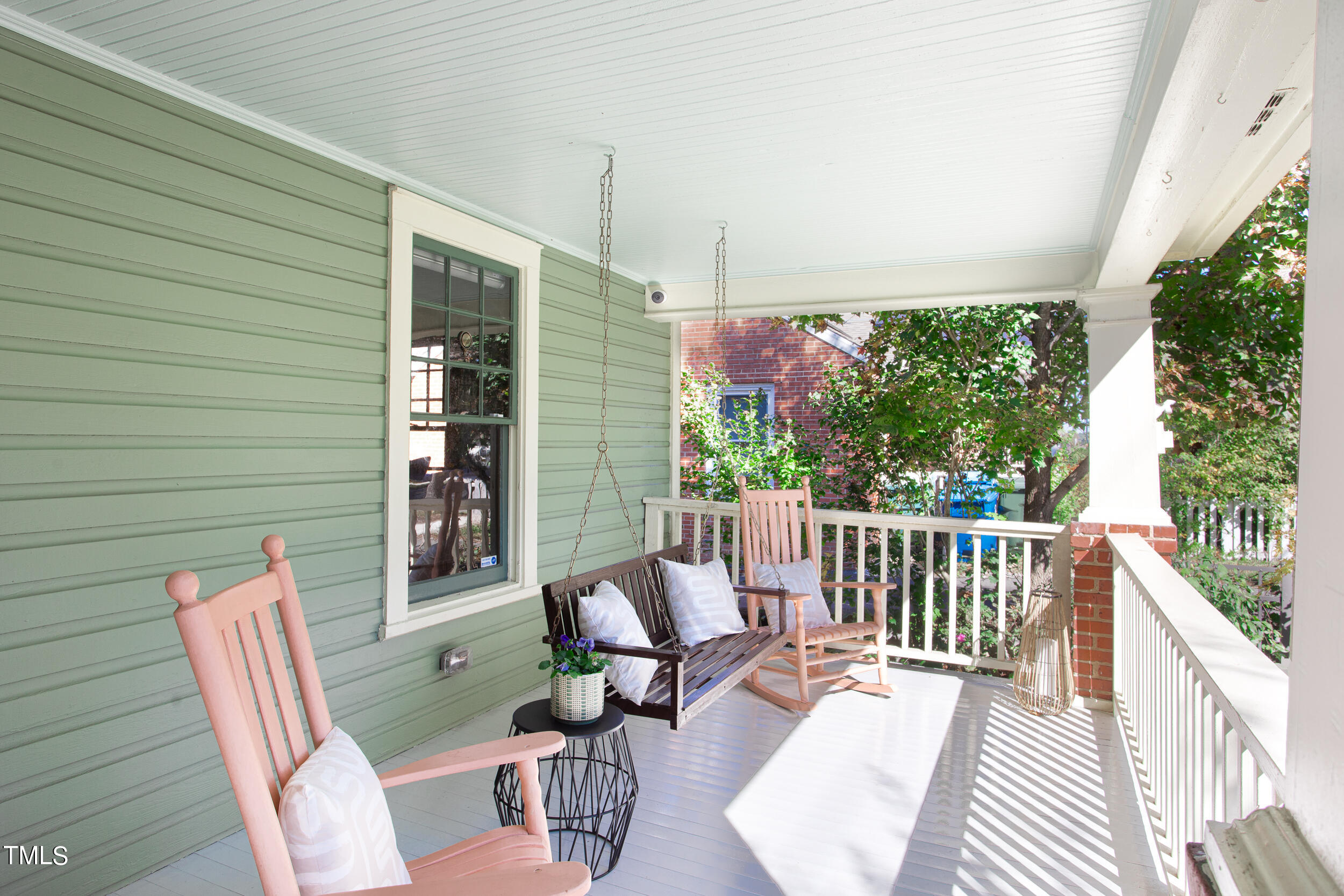 2106 Chapel Hill Road