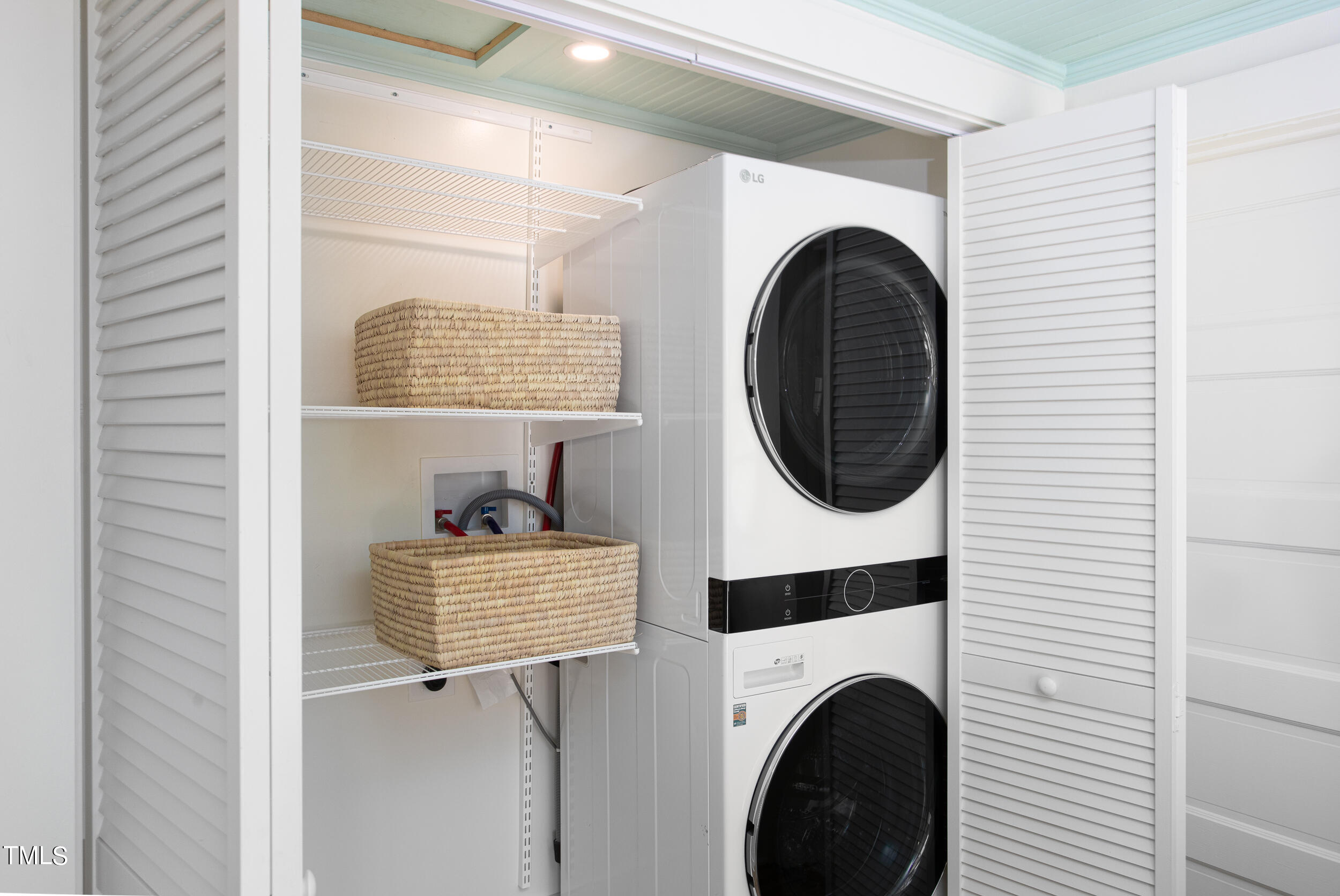 2106 Chapel Hill Road