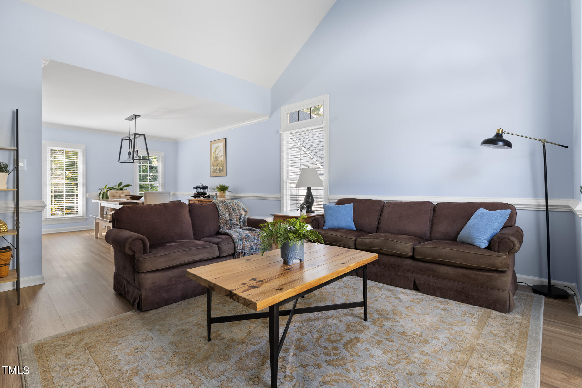 1019 Fenwick Parkway