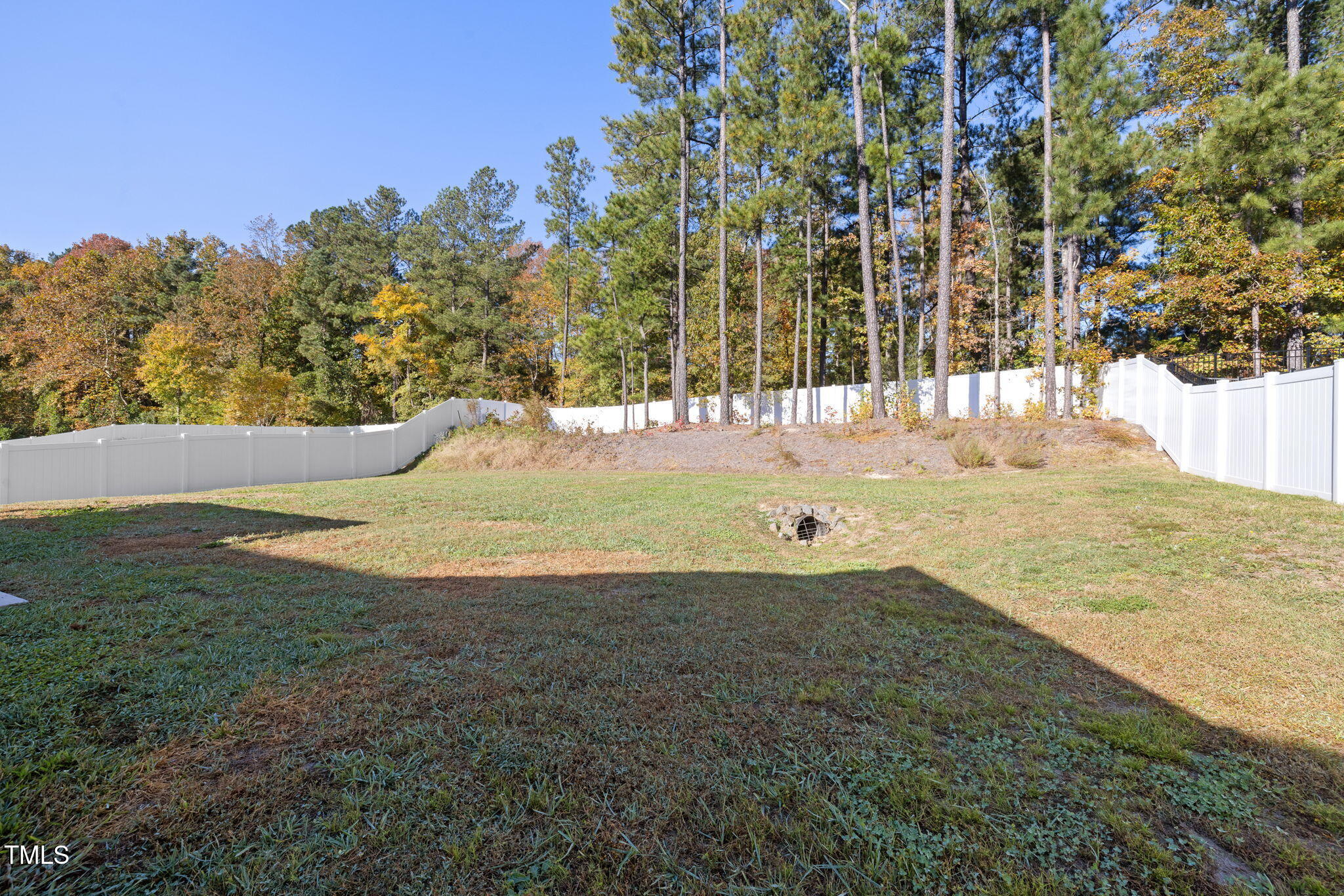 1977 Sugar Hill Drive S