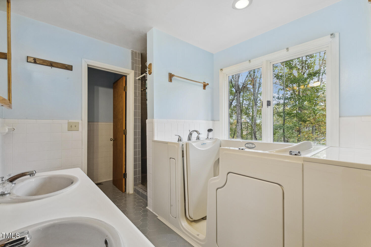 3623 Moonlight Drive