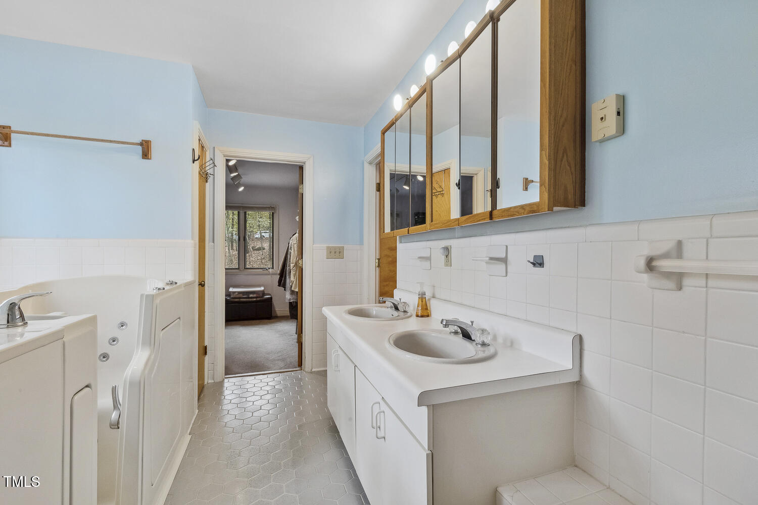 3623 Moonlight Drive