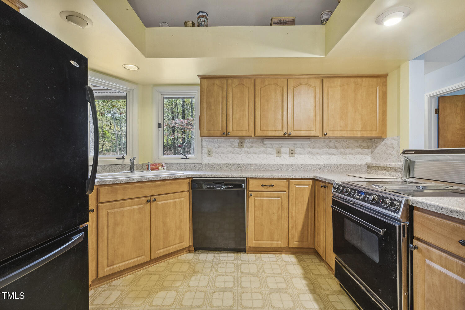 3623 Moonlight Drive