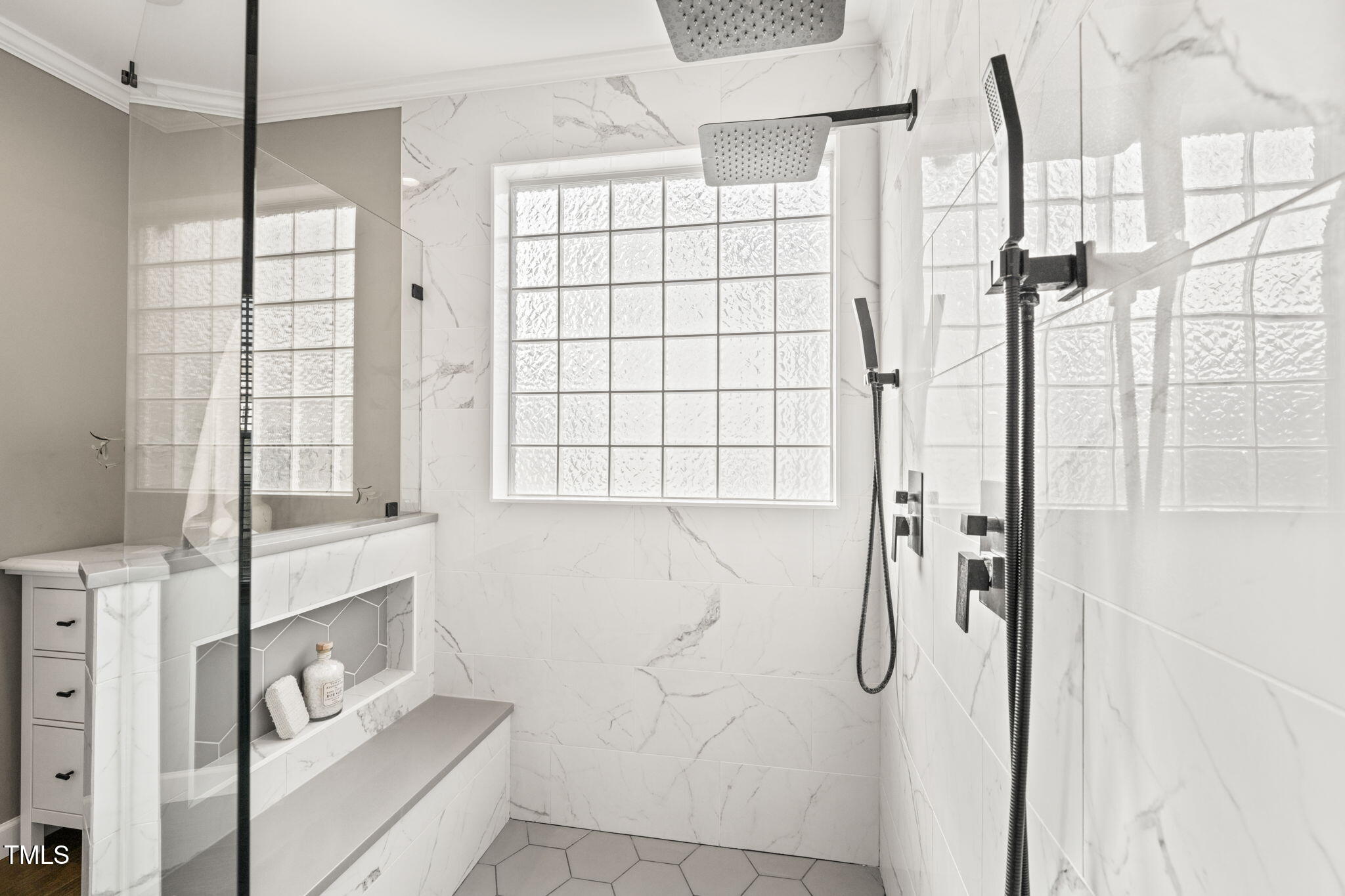 4905 Majestic Prince Court