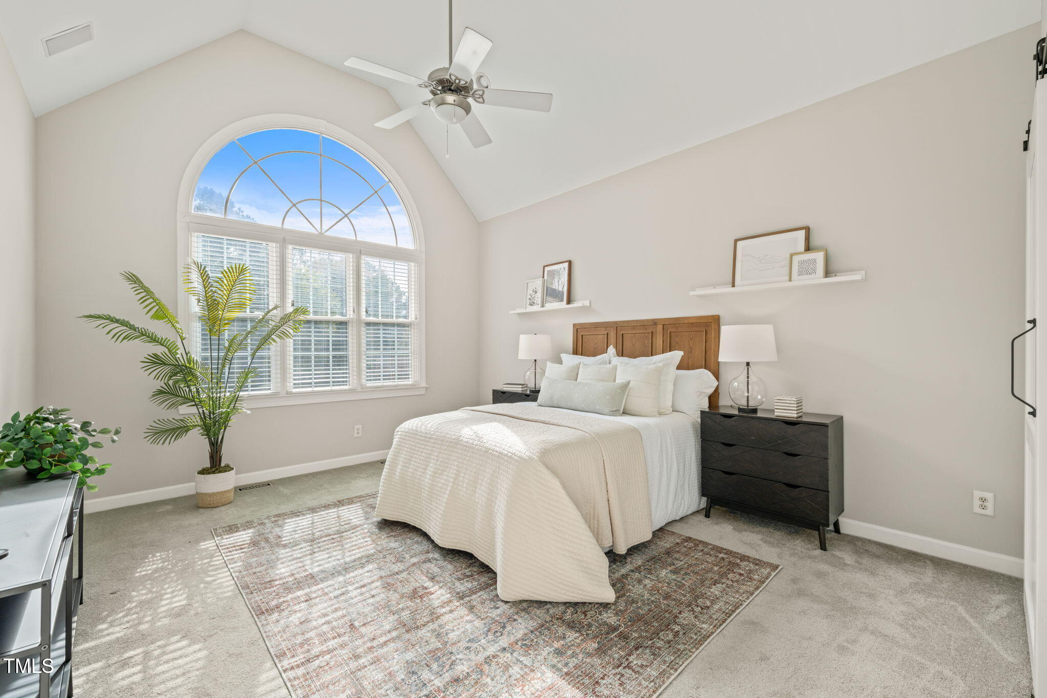 4905 Majestic Prince Court