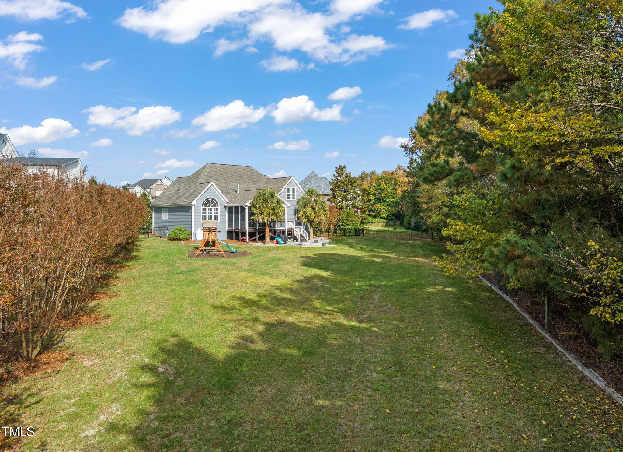 4905 Majestic Prince Court