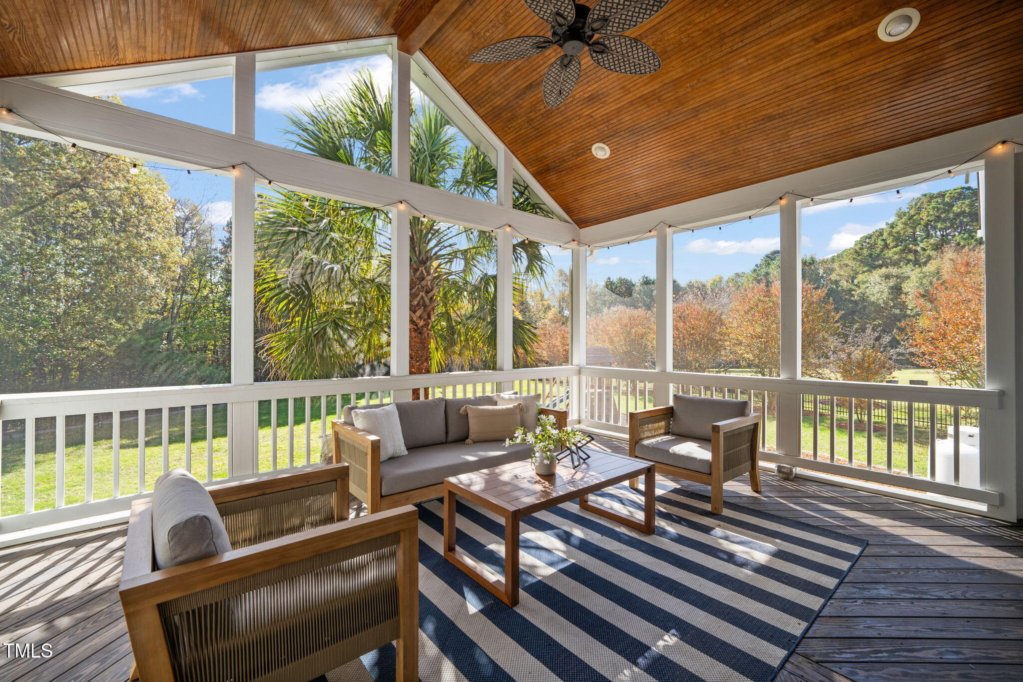 4905 Majestic Prince Court