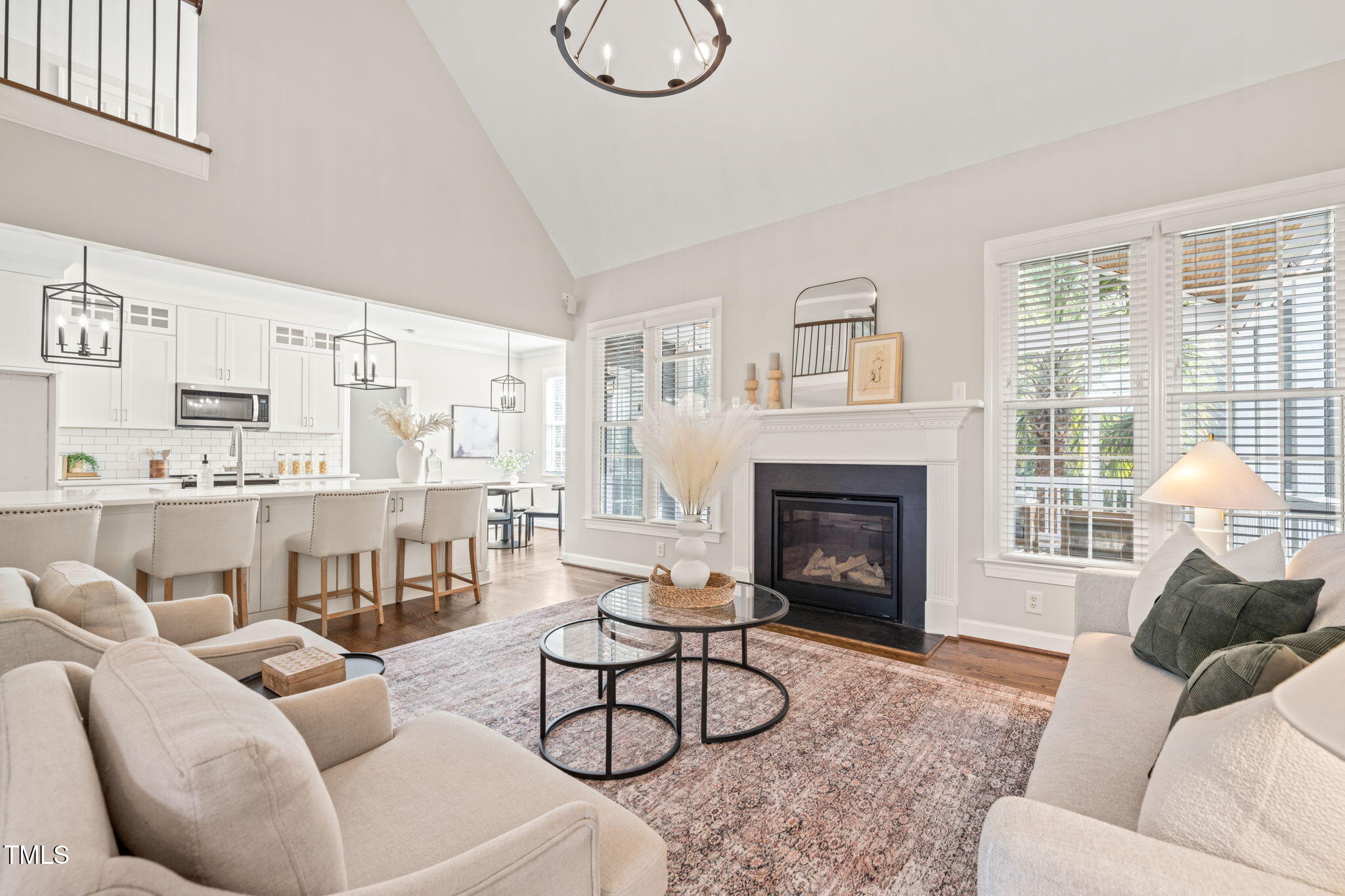 4905 Majestic Prince Court